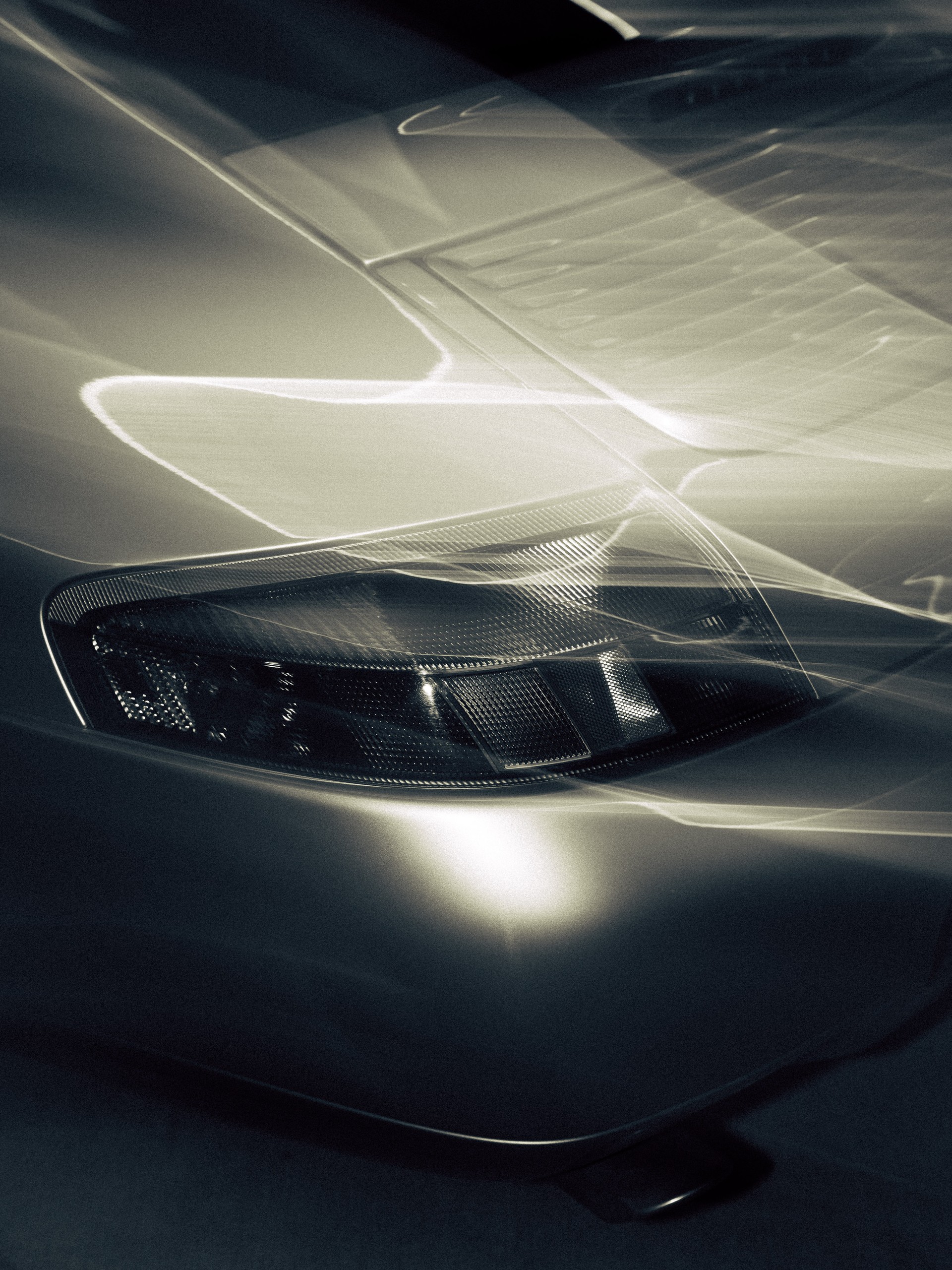 PORSCHE 3.4 Carrera-image-16