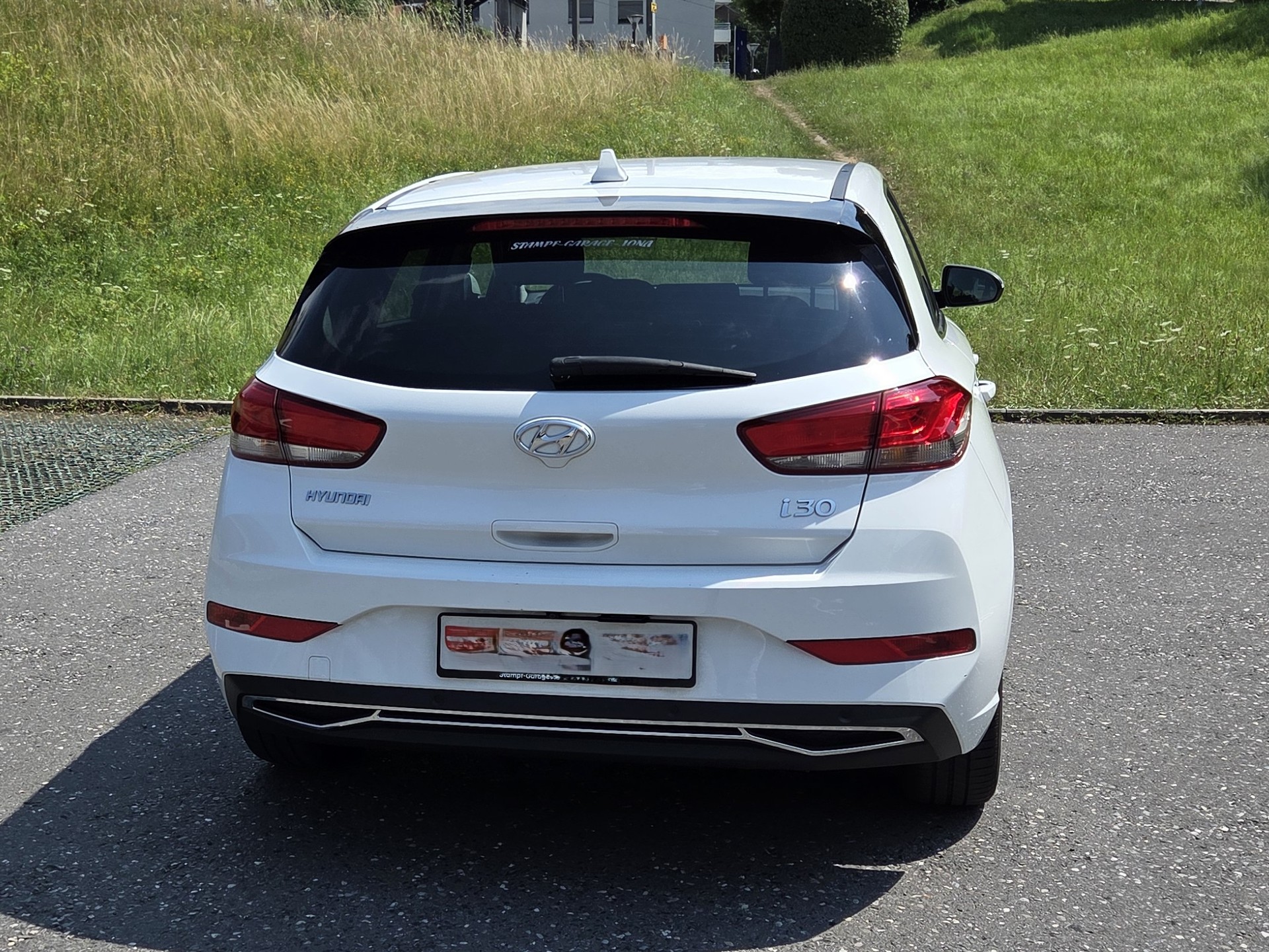 HYUNDAI 1.5 T-GDi Amplia-image-2