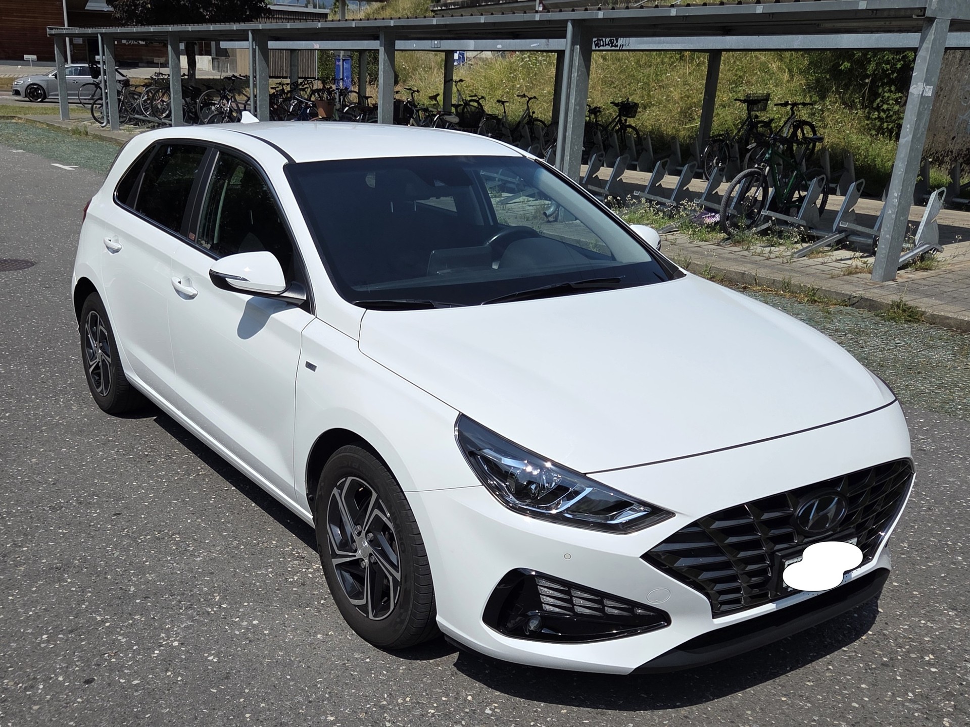 HYUNDAI 1.5 T-GDi Amplia-image-0