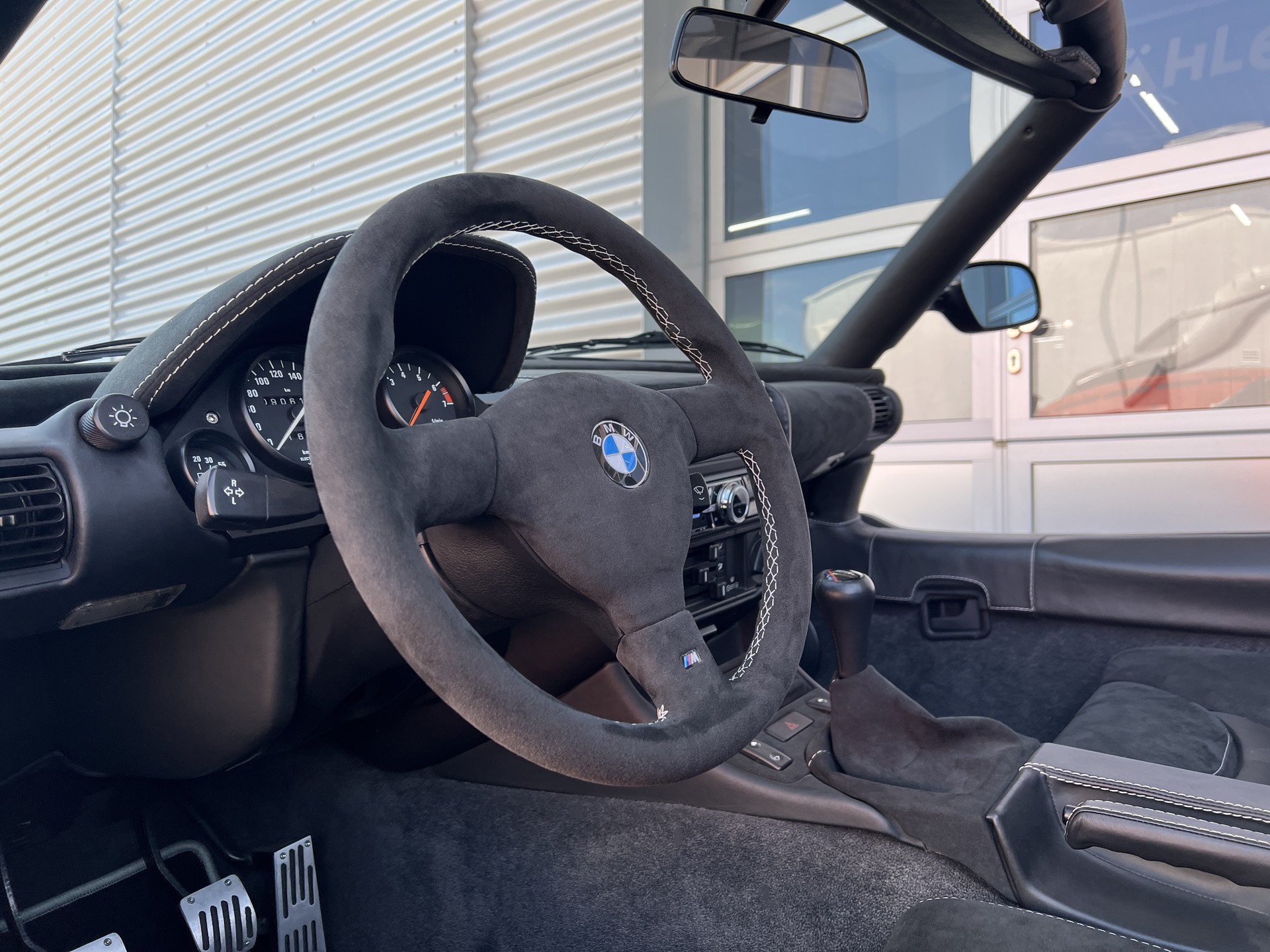 BMW Z1 E30-image-8