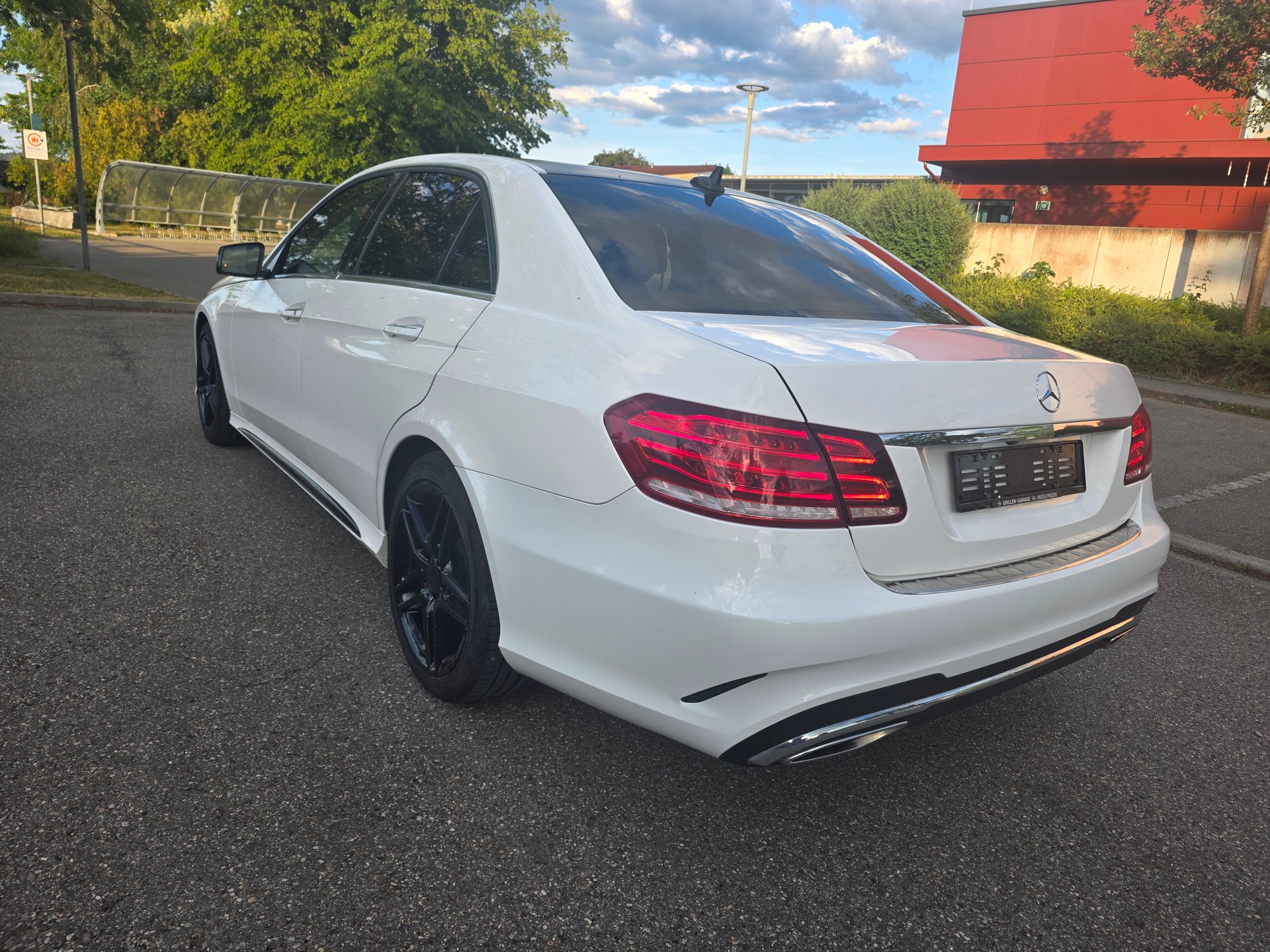 MERCEDES-BENZ E 350-image-5