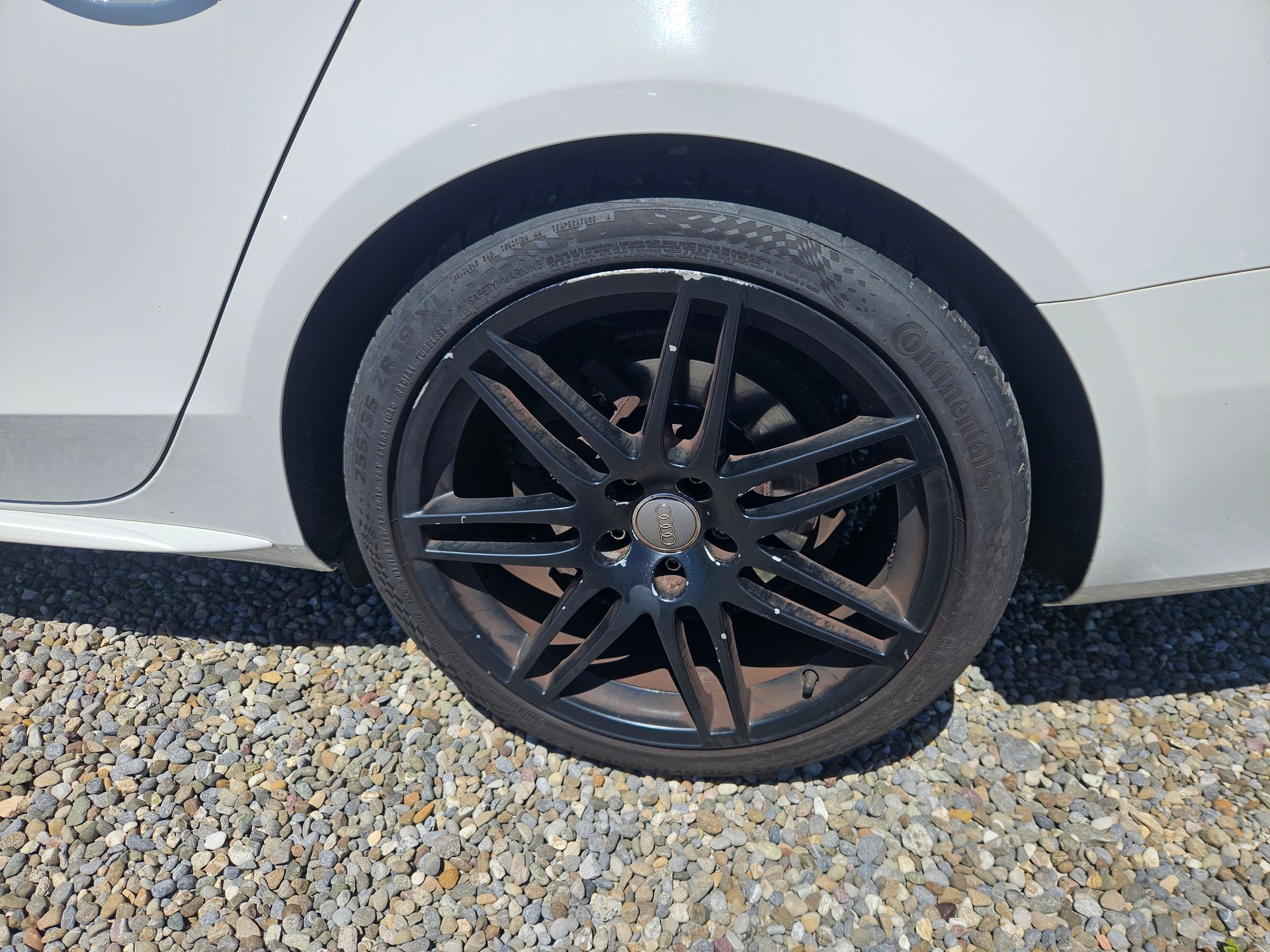 AUDI A4 Avant 2.0 TFSI-image-8