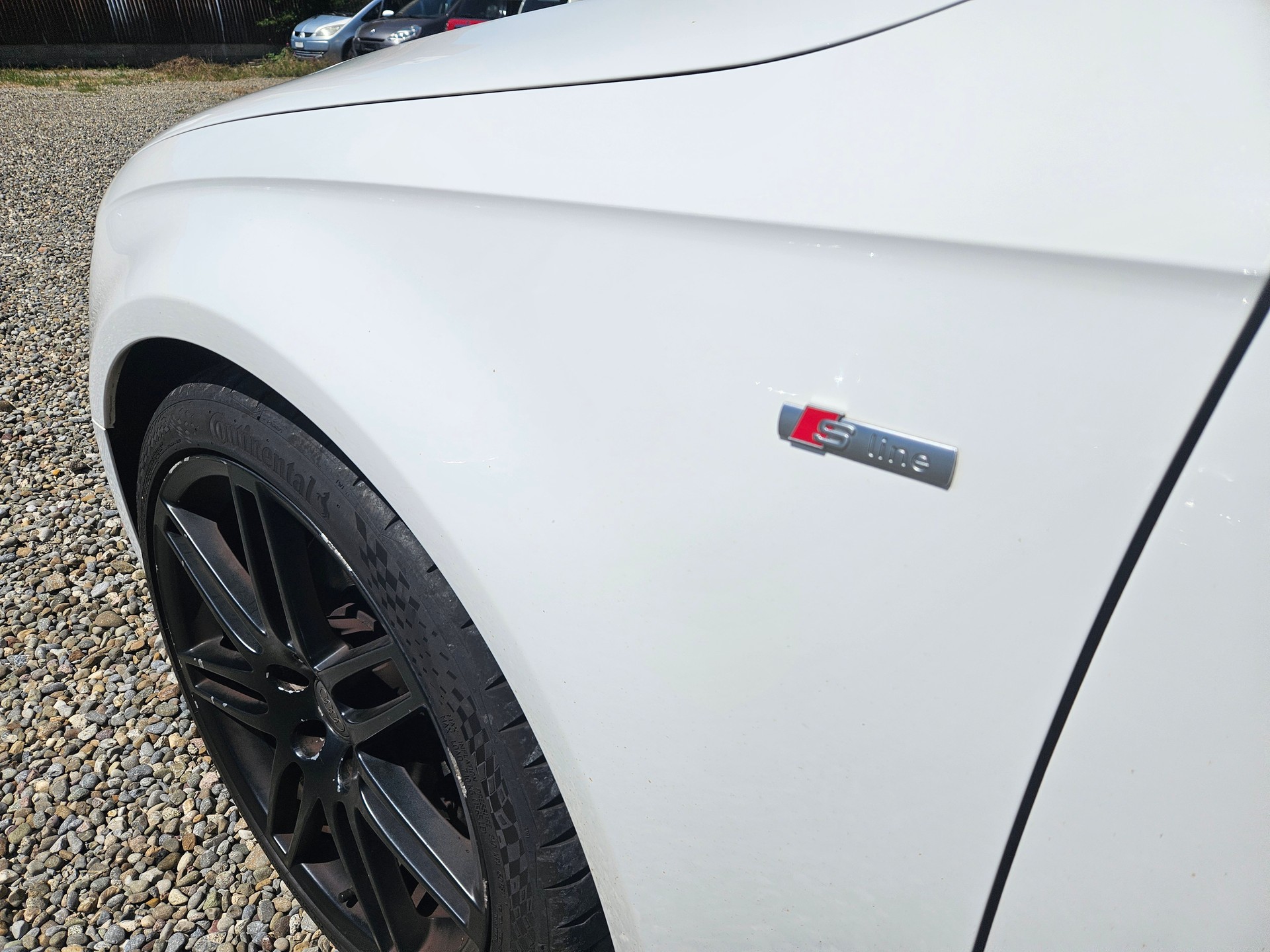 AUDI A4 Avant 2.0 TFSI-image-12