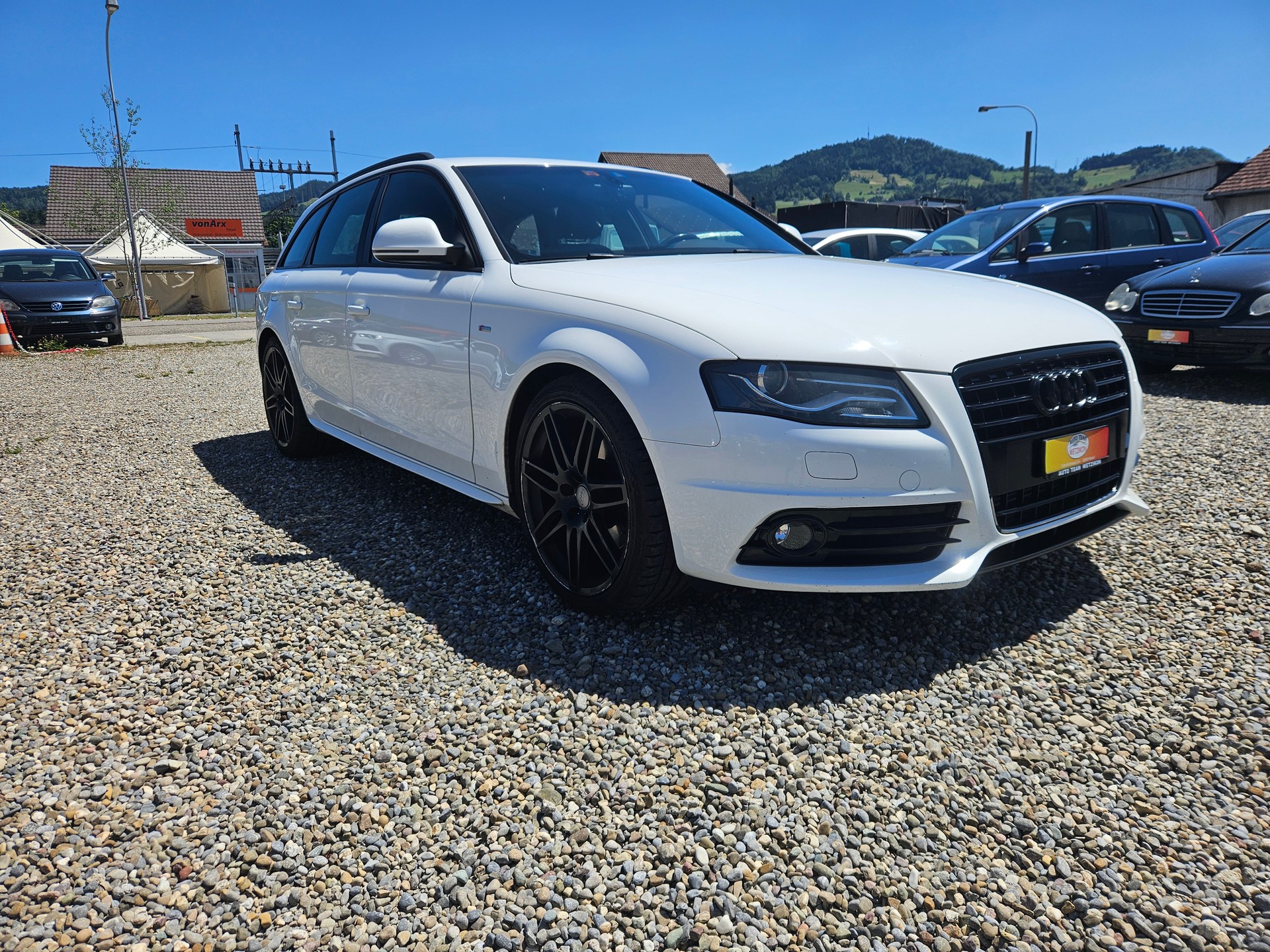 AUDI A4 Avant 2.0 TFSI-image-14