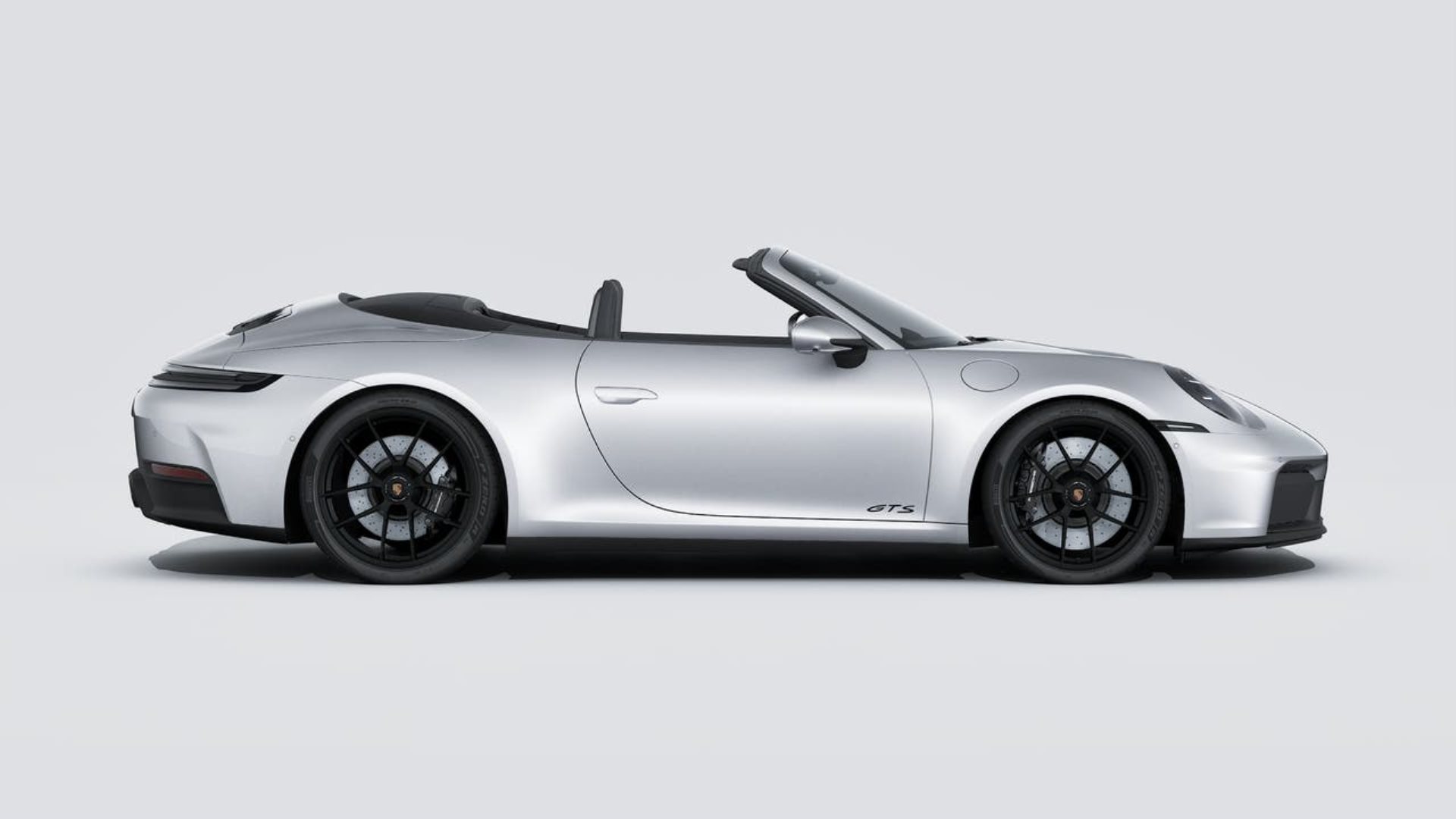 PORSCHE 911 Carrera 4 GTS Cabriolet-image-5