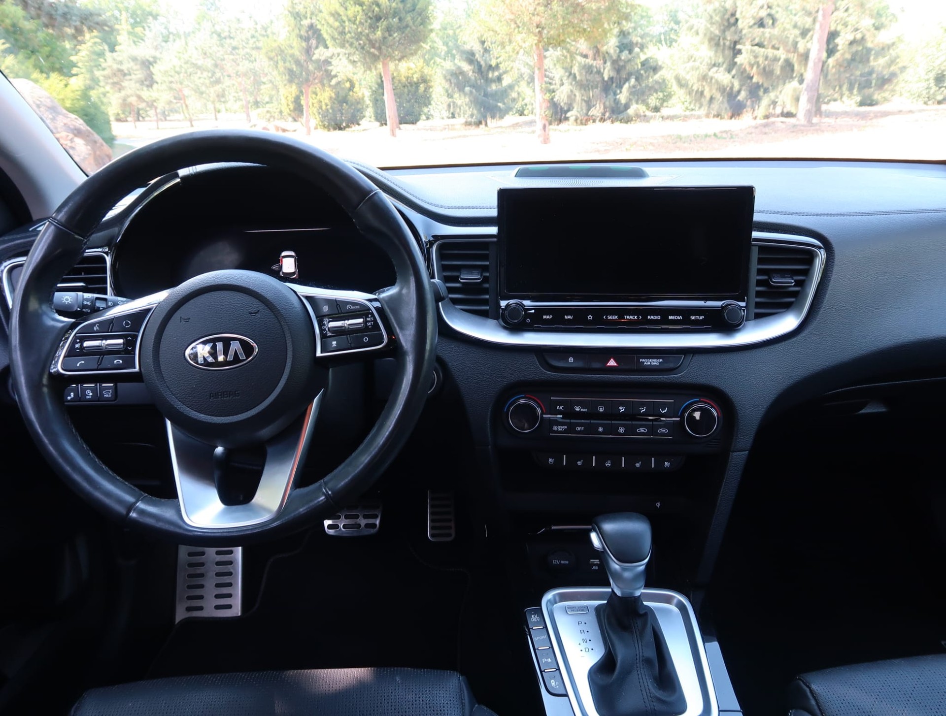 KIA Xceed 1.6 GDi Plug-in Hybrid Style DCT-image-11