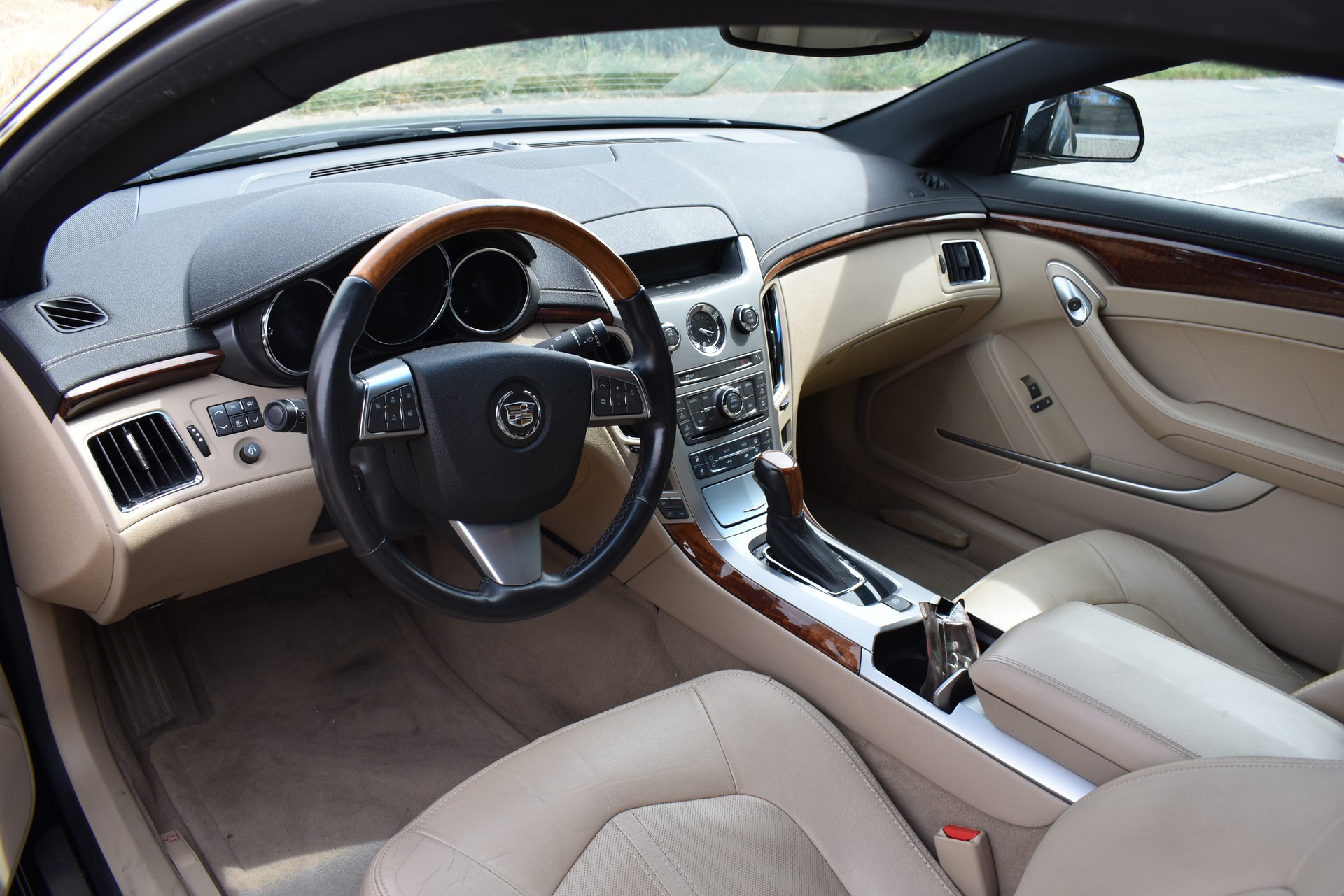 CADILLAC Coupè 3.4 Sport Luxury AWD-image-9
