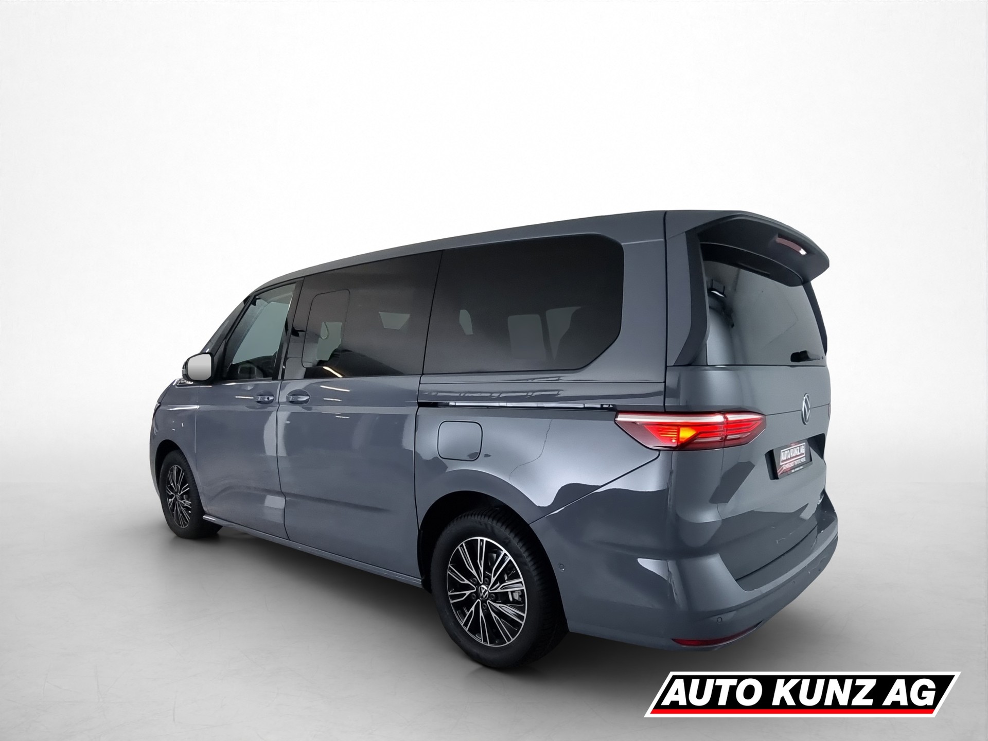 VW T7 Multivan 1.5 TSI eHybrid DSG 4motion lang Busin-showroom-element-3