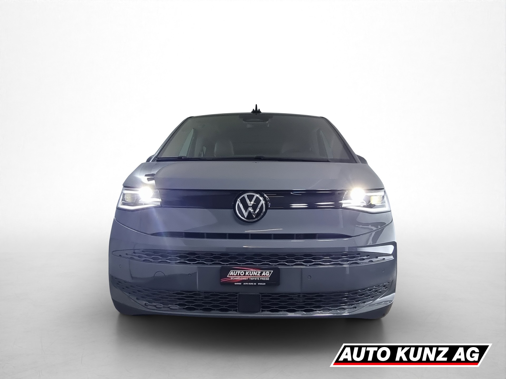 VW T7 Multivan 1.5 TSI eHybrid DSG 4motion lang Busin-showroom-element-1