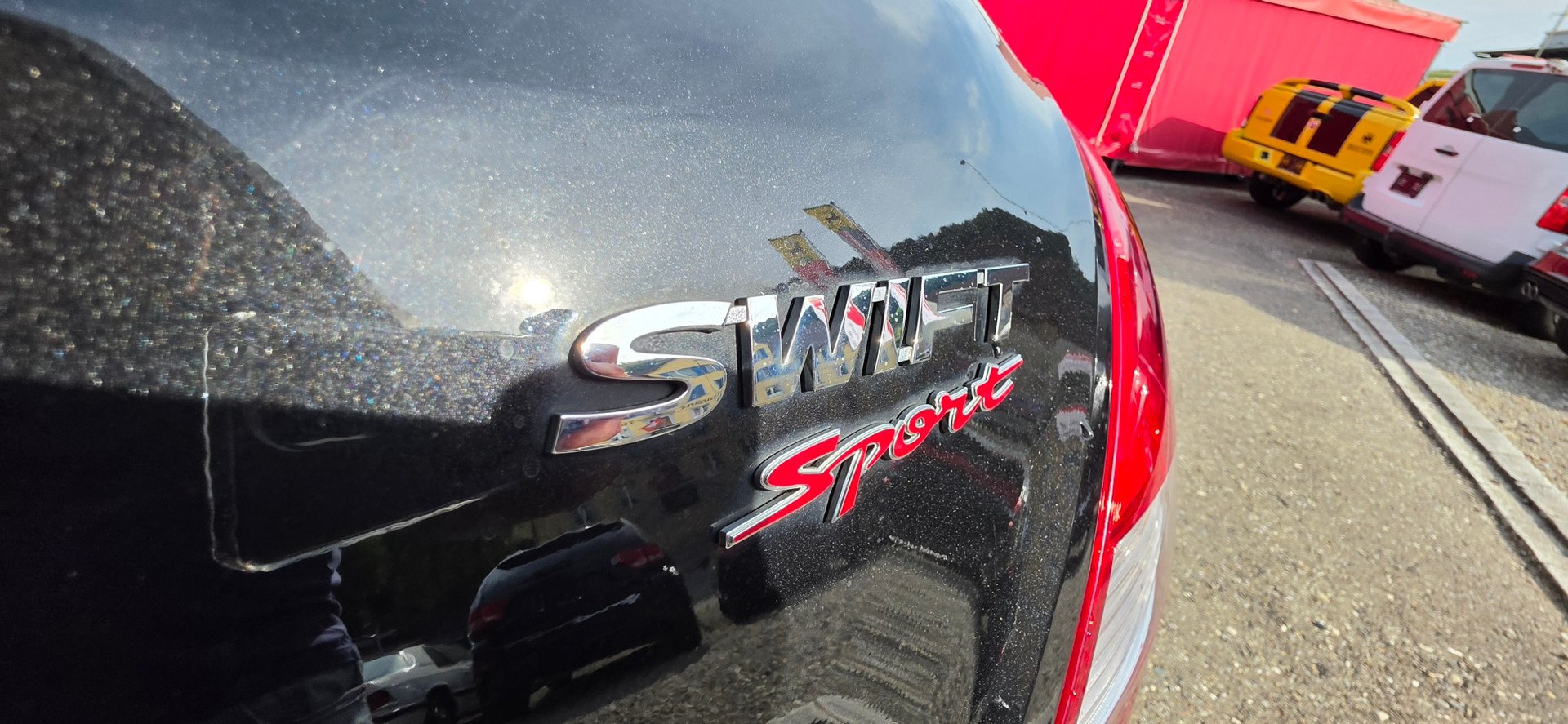 SUZUKI Swift 1.6i 16V Sport Sergio Cellano Top-image-13