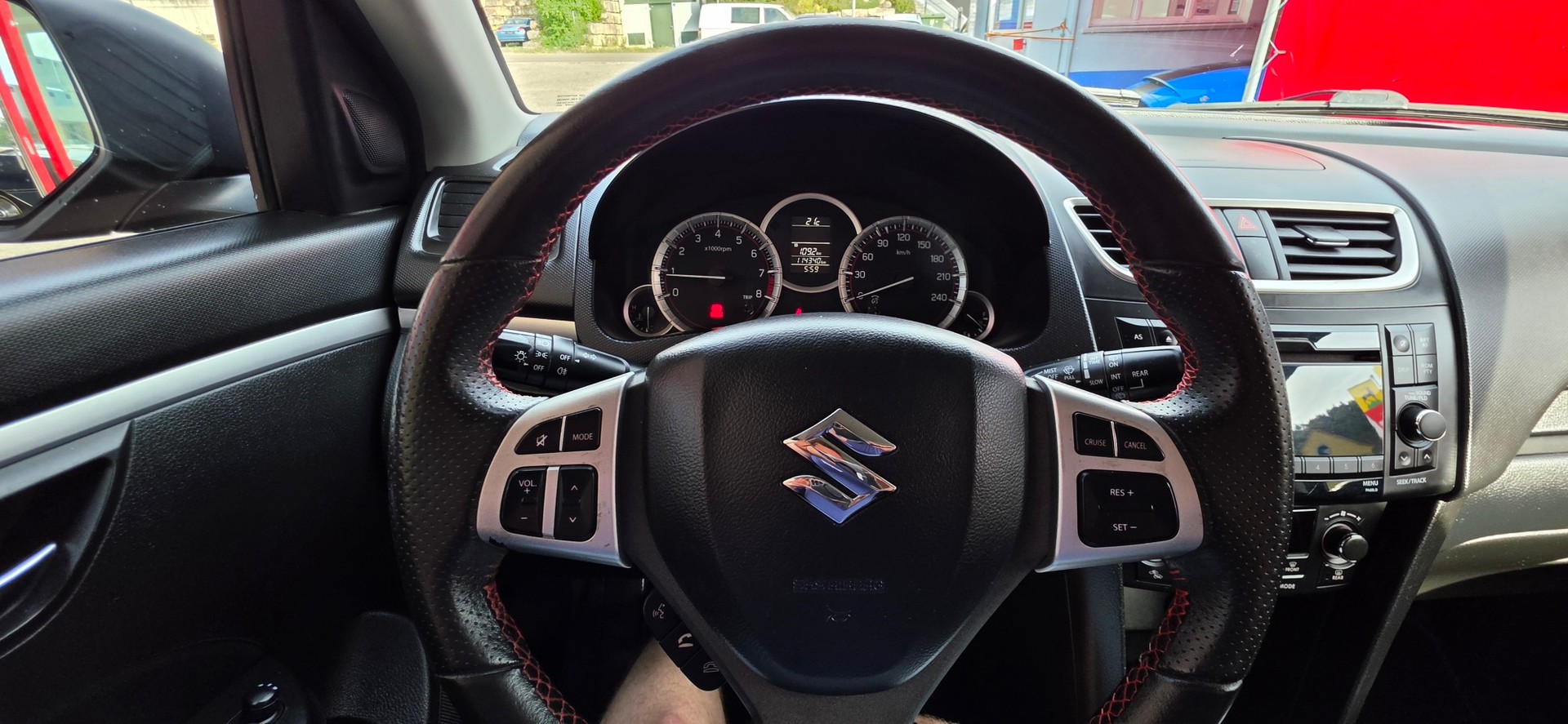 SUZUKI Swift 1.6i 16V Sport Sergio Cellano Top-image-20