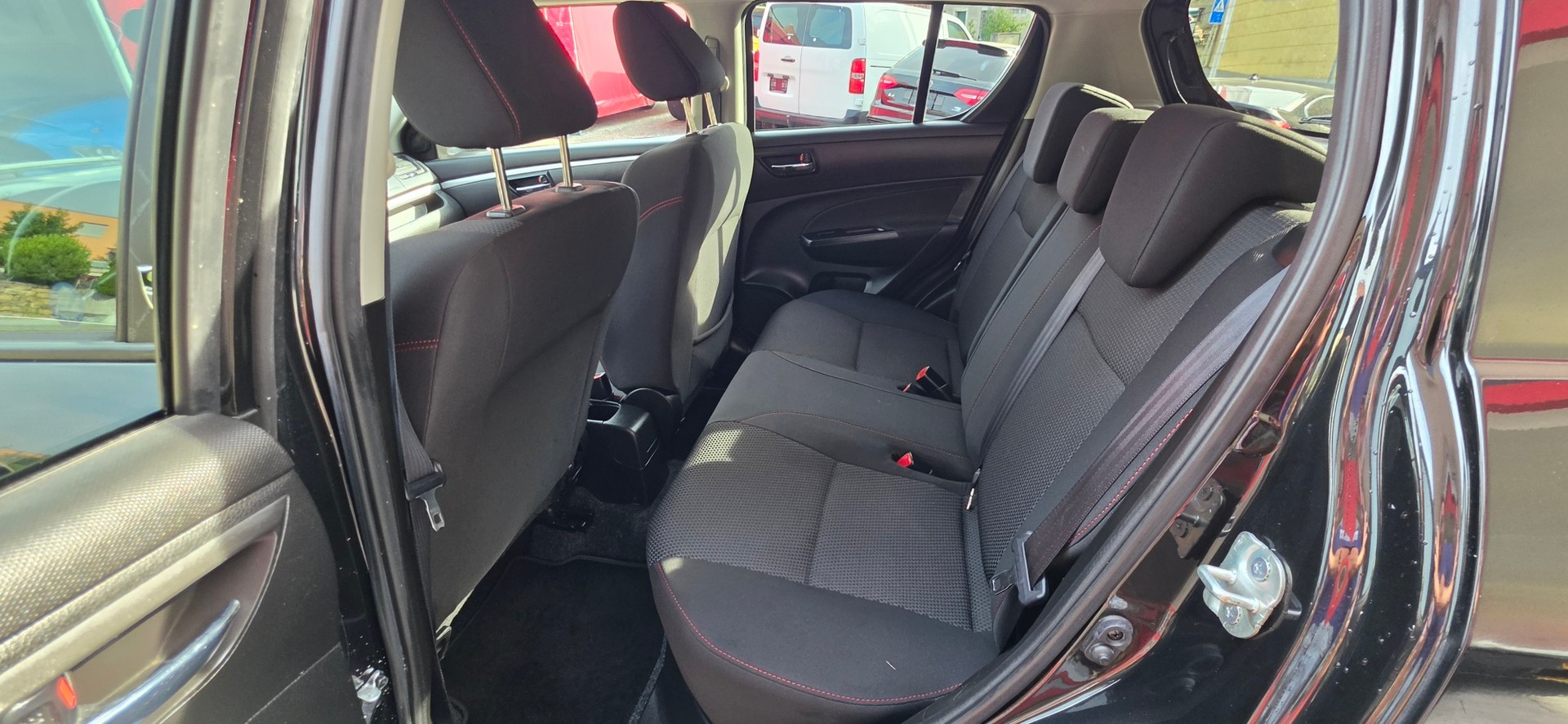 SUZUKI Swift 1.6i 16V Sport Sergio Cellano Top-image-8