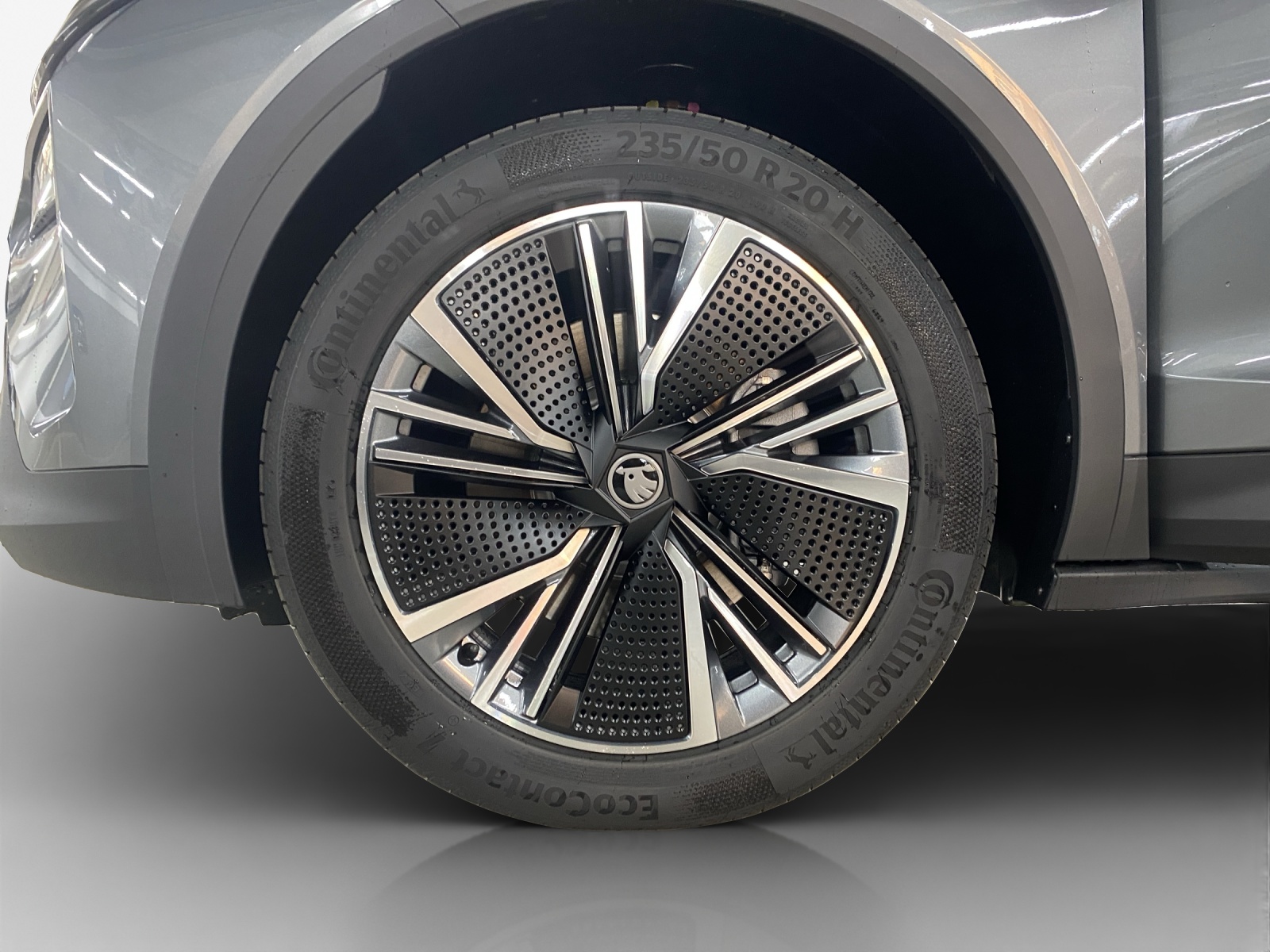 SKODA Elroq 85x Selection 4x4-image-15