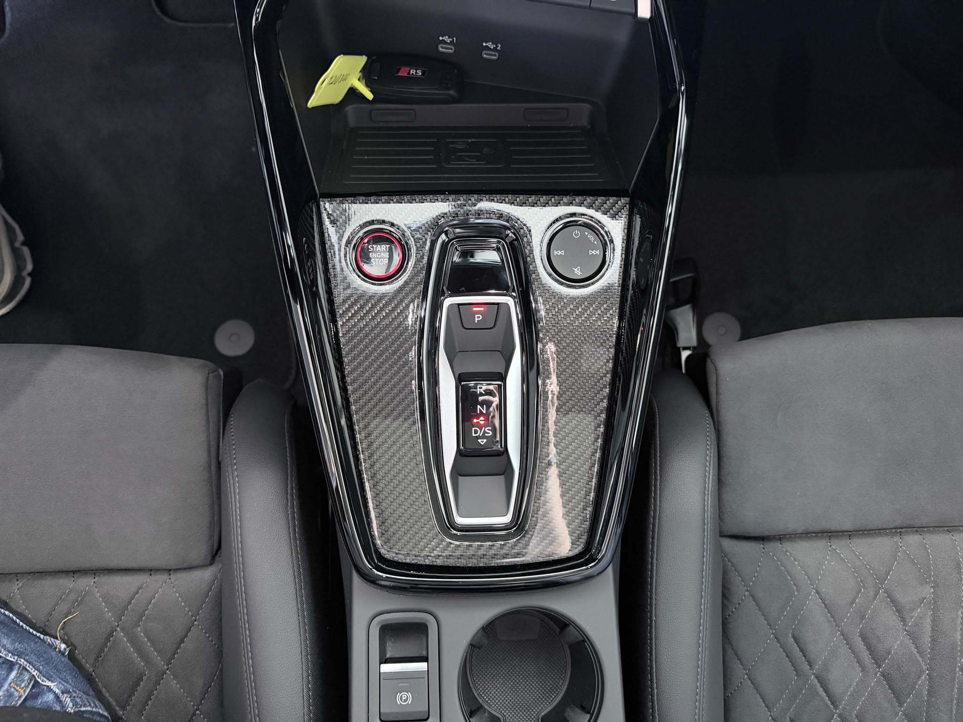 AUDI RS3 Sportback 2.5 TFSI quattro S-Tronic-image-12