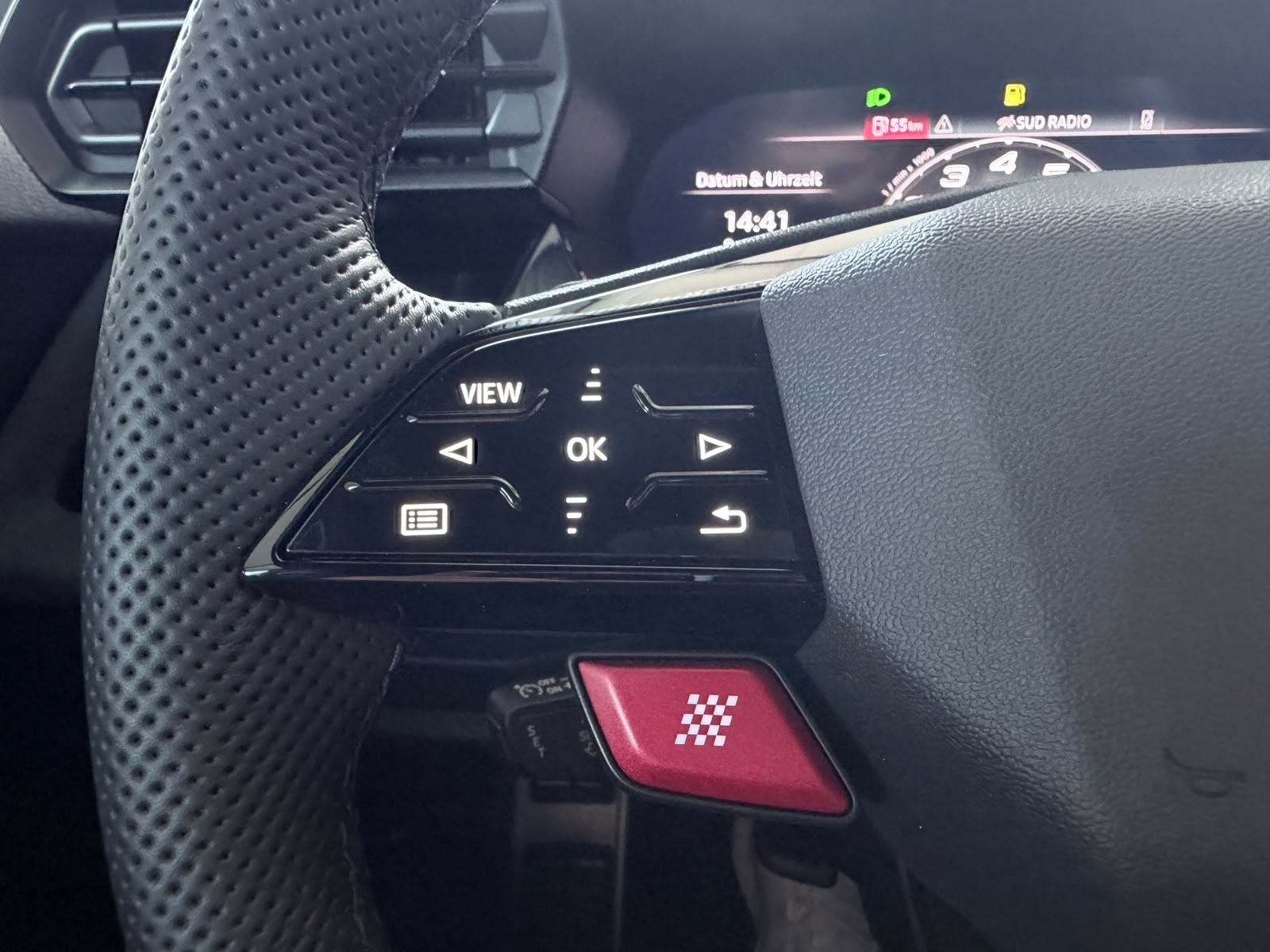AUDI RS3 Sportback 2.5 TFSI quattro S-Tronic-image-10