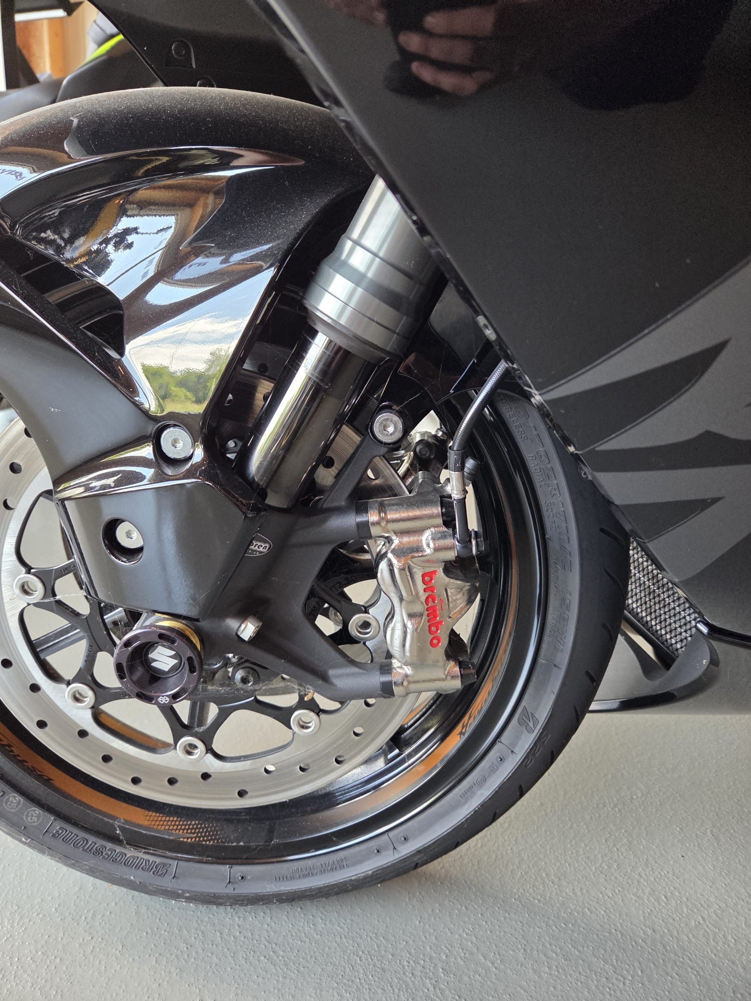 SUZUKI GSX 1300 R Hayabusa-image-3