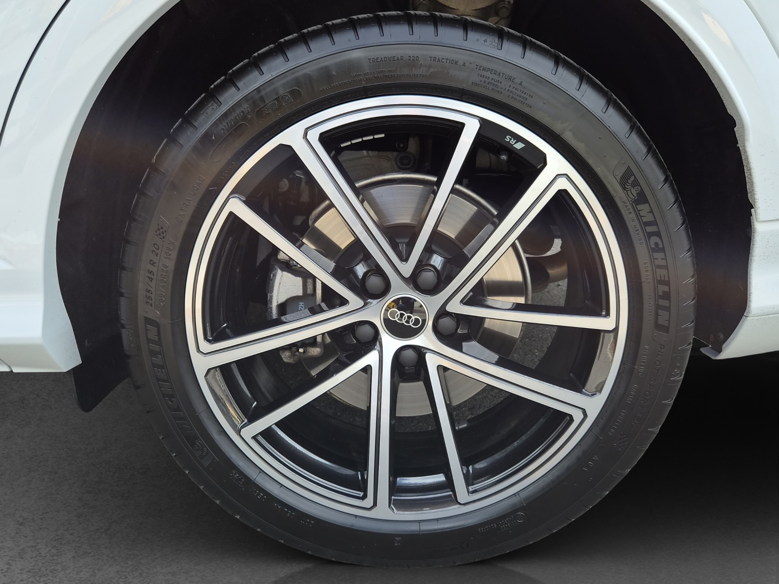 AUDI Q5 TDI quattro 150 kW S-tronic-image-11
