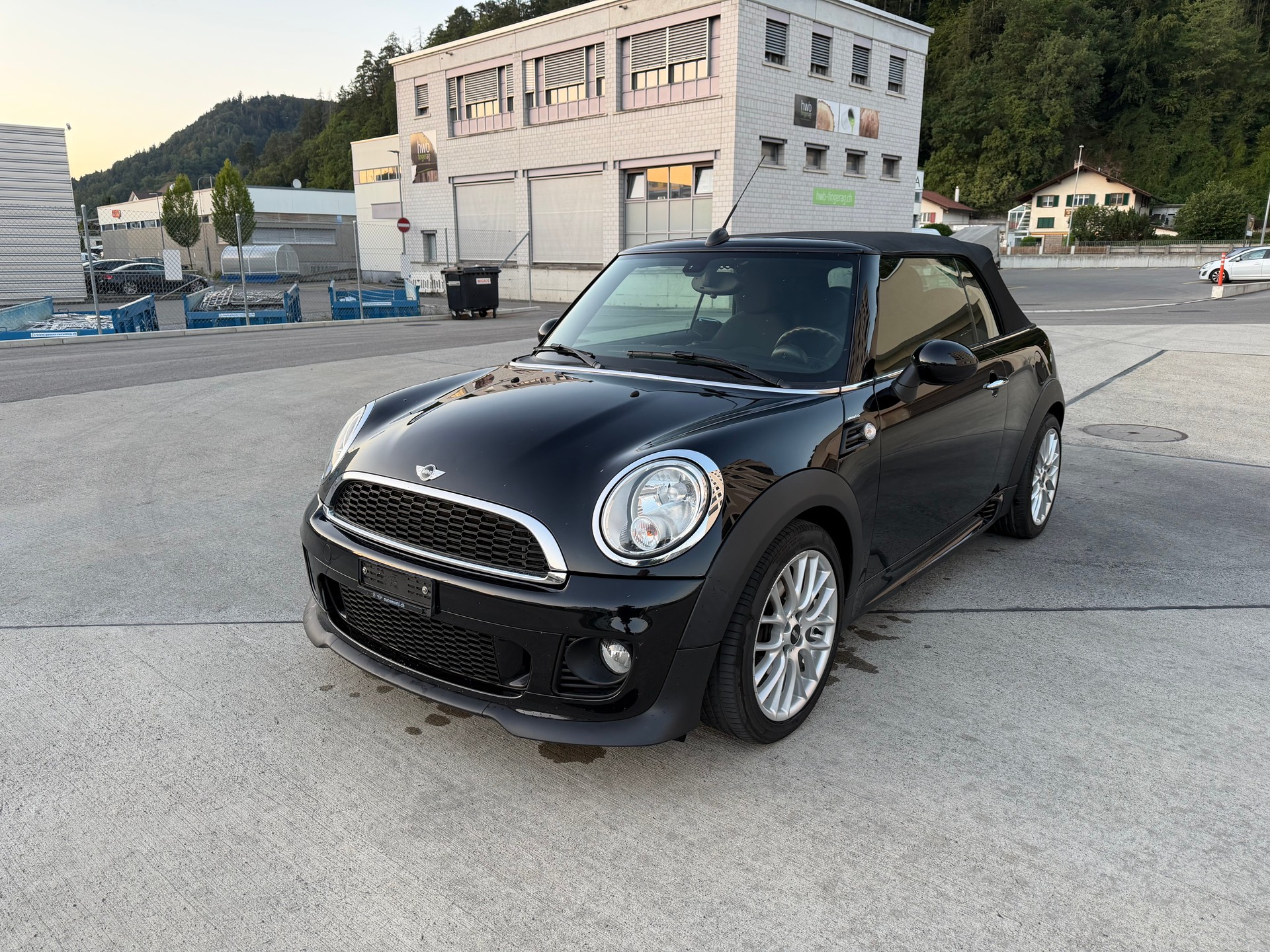 MINI Cooper Cabriolet Works Paket-image-0