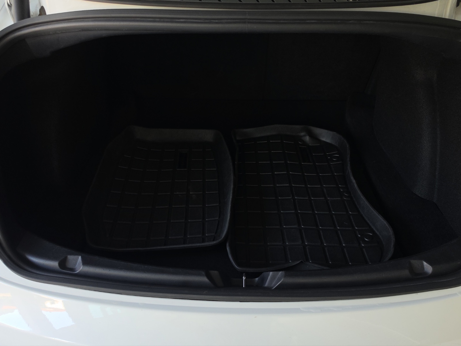 TESLA Model 3 Long Range Dual Motor AWD-image-14