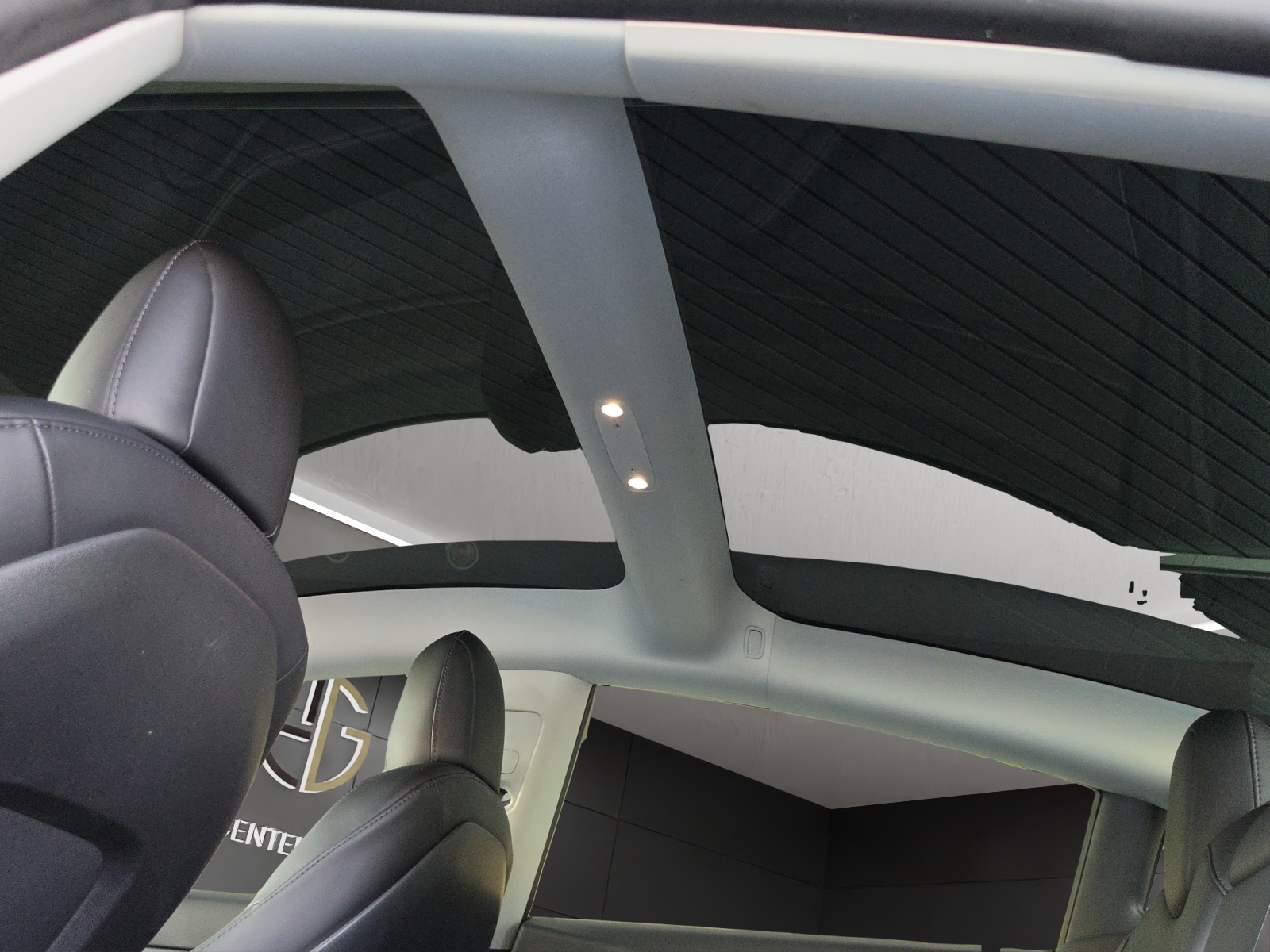 TESLA Model 3 Long Range Dual Motor AWD-image-16