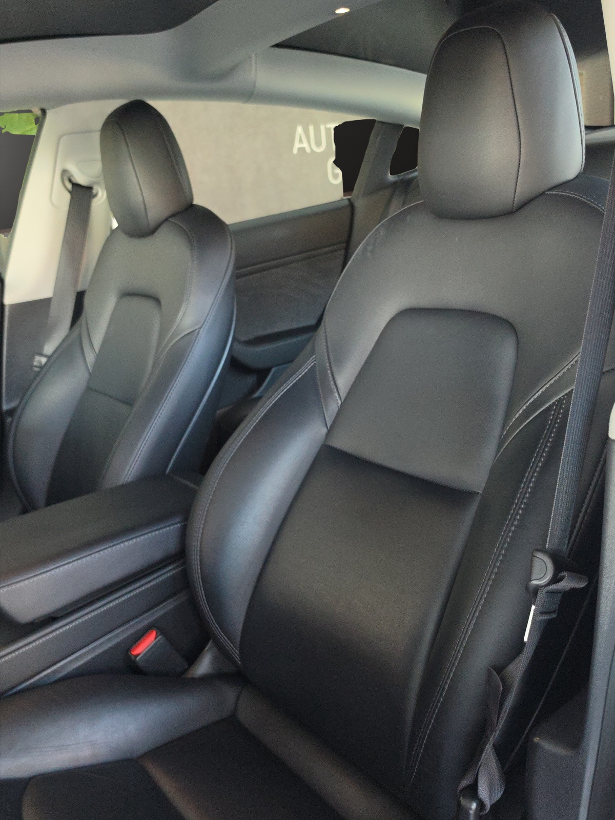TESLA Model 3 Long Range Dual Motor AWD-image-8