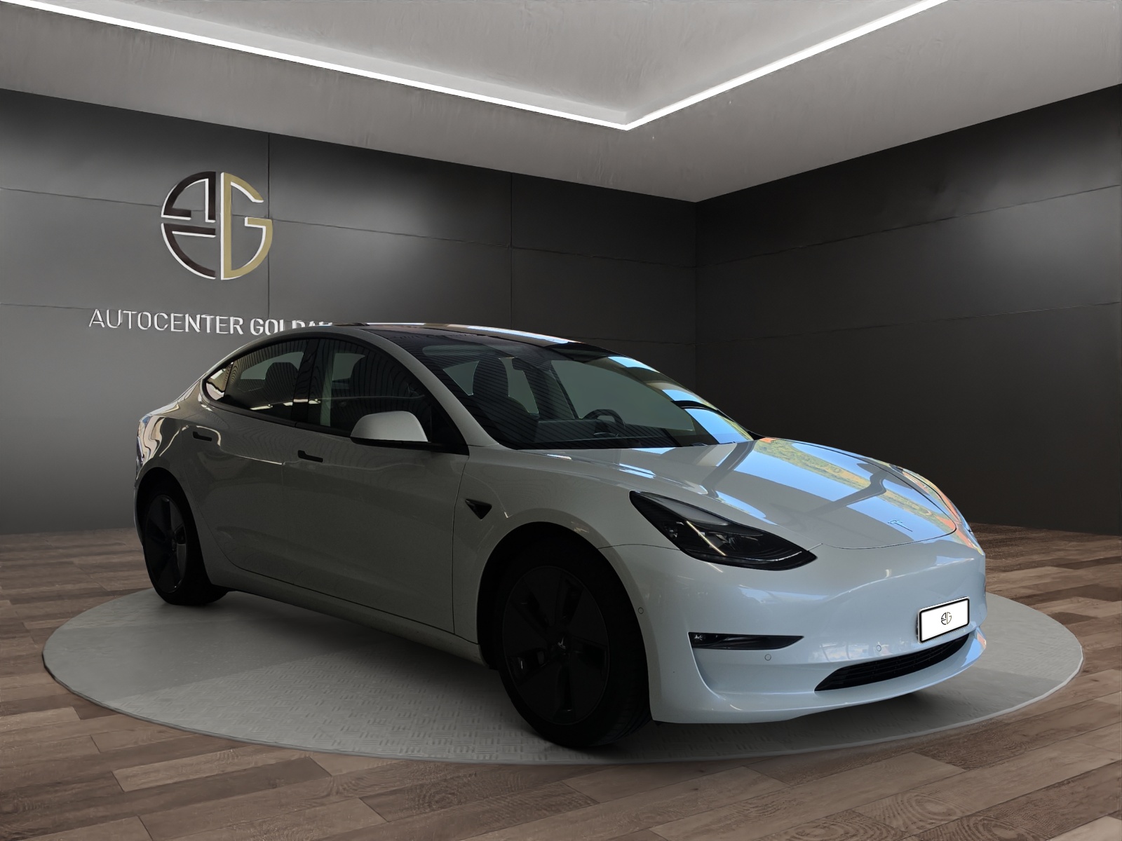 TESLA Model 3 Long Range Dual Motor AWD-image-5