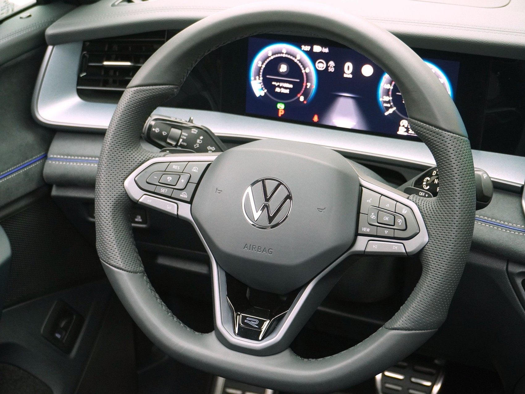 VW Tayron 2.0 TSI DSG R-Line Black Style 4Motion **VW Werksgarantie bis 10/2030**-image-10