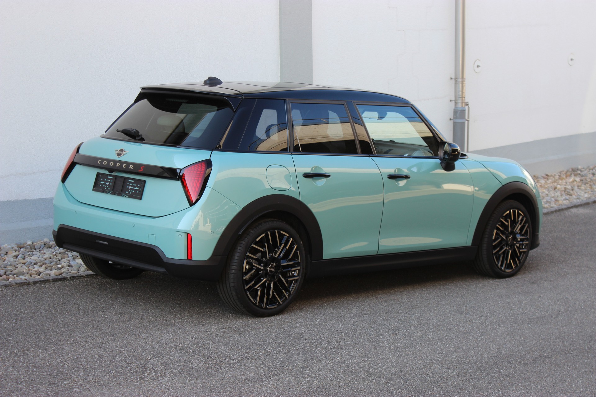 MINI Cooper S Ocean Wave Green *Paket XL*-image-5