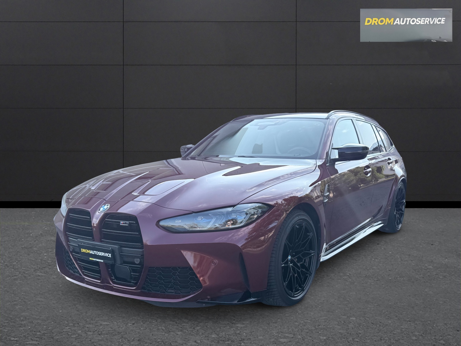 BMW M3 Touring xDrive Competition M-image-3