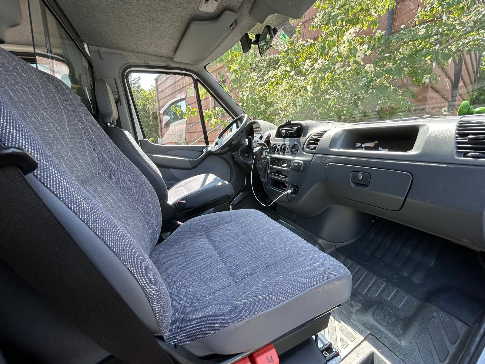 MERCEDES-BENZ 308 CDI-image-4