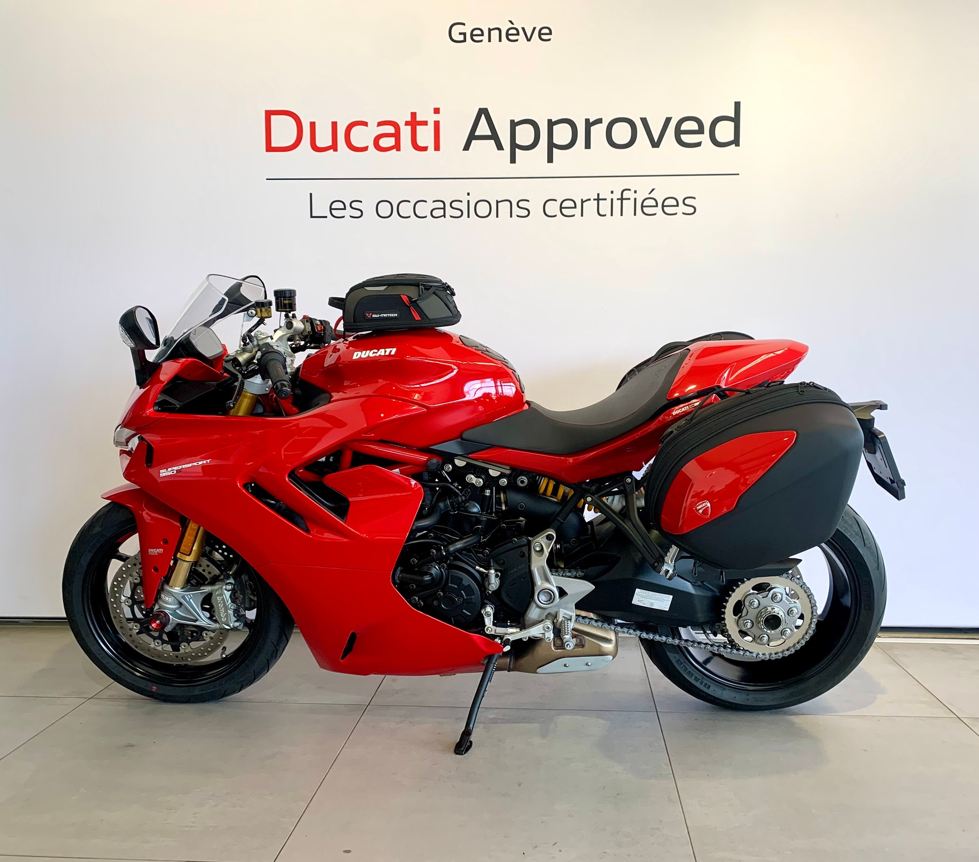 DUCATI 950 Supersport S-showroom-element-1