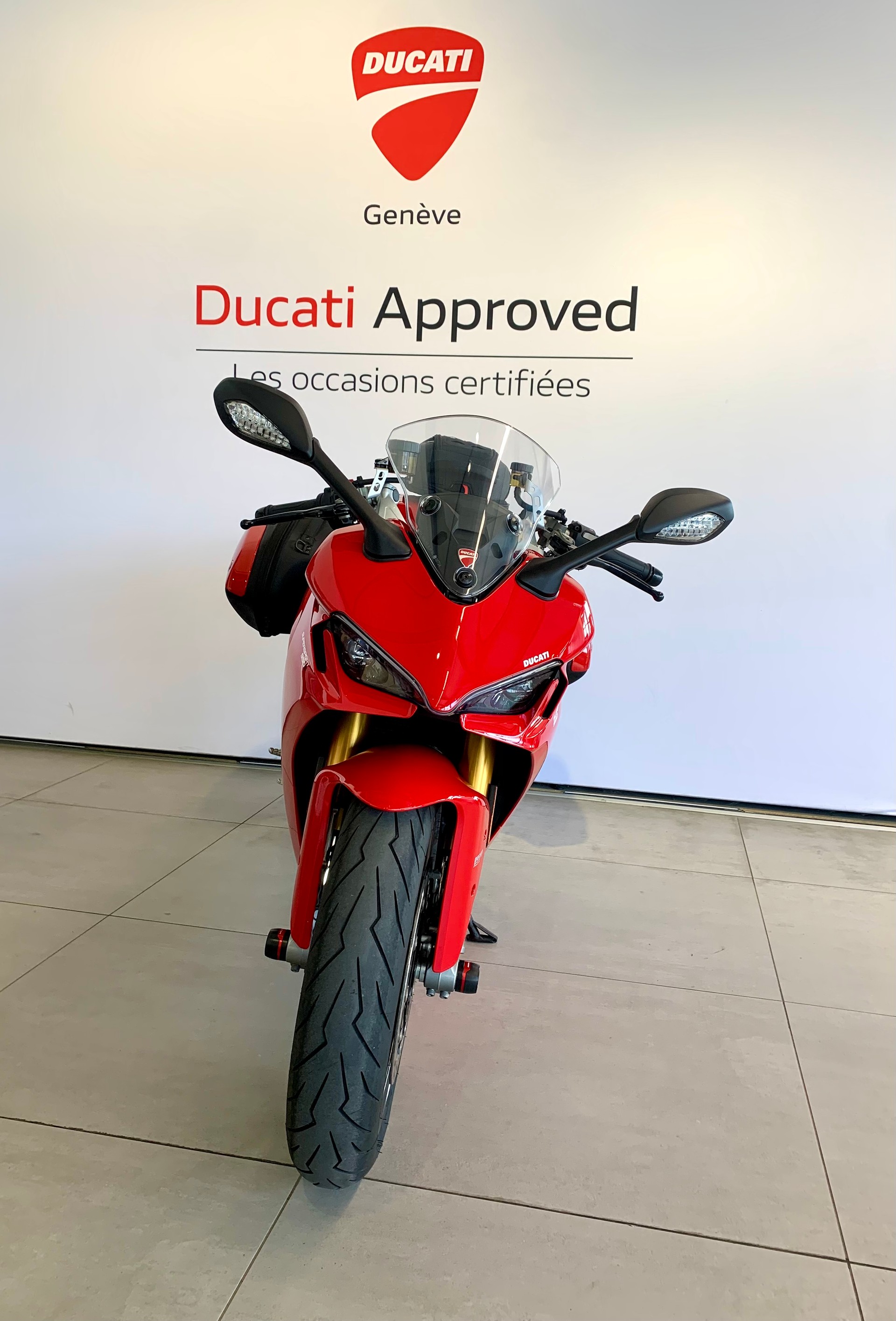 DUCATI 950 Supersport S-showroom-element-2