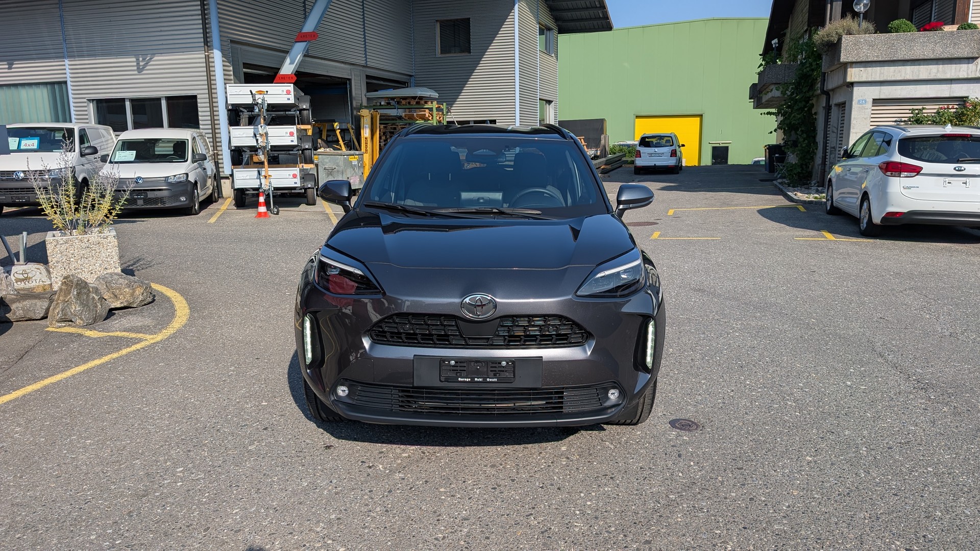 TOYOTA Yaris Cross 1.5 Trend AWDi e-CVT 130 PS-showroom-element-1