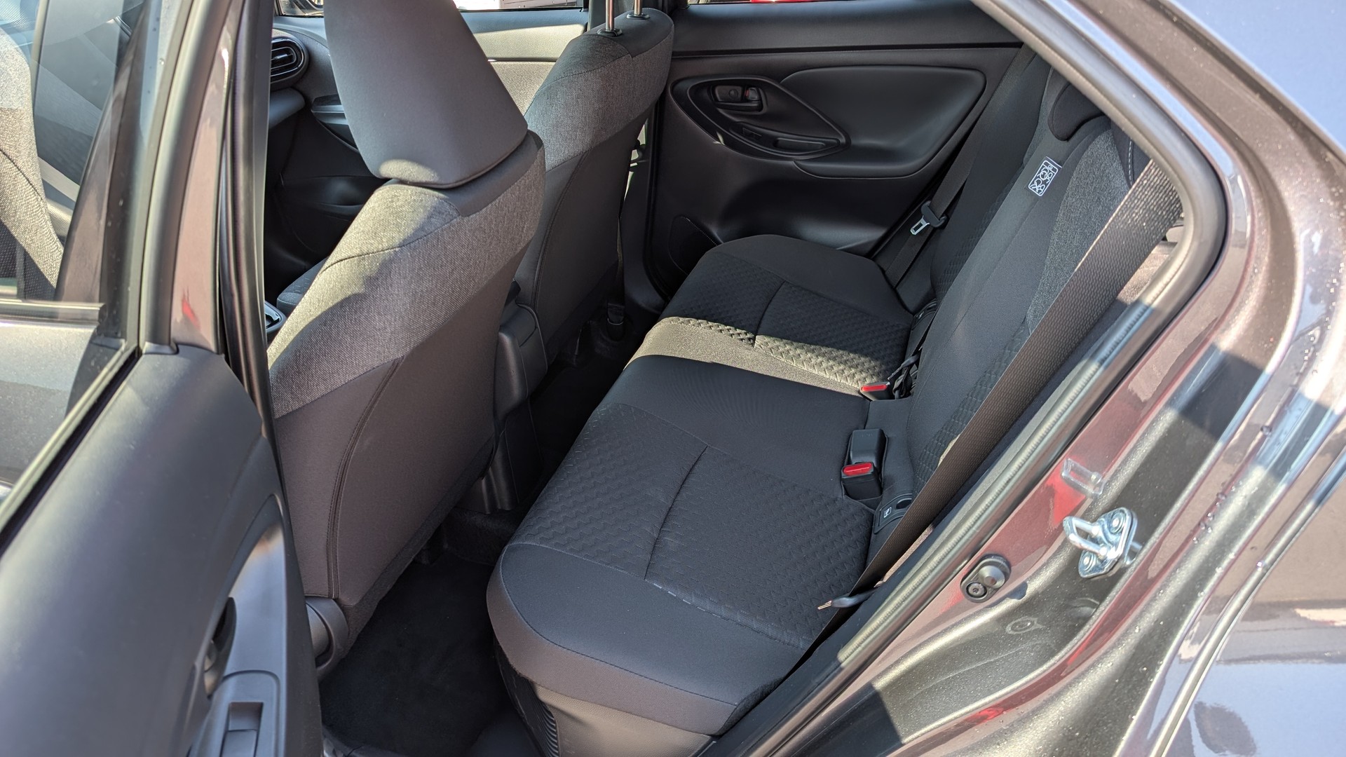TOYOTA Yaris Cross 1.5 Trend AWDi e-CVT 130 PS-image-9