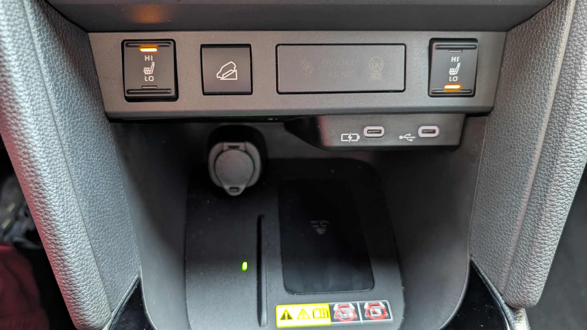 TOYOTA Yaris Cross 1.5 Trend AWDi e-CVT 130 PS-image-15