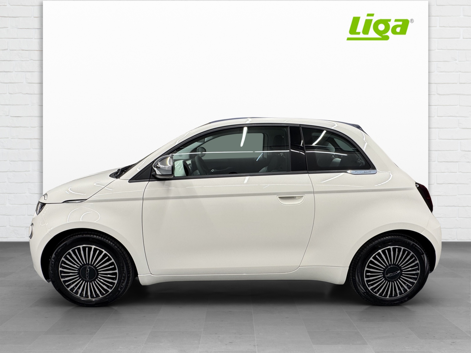 FIAT 500 Cabrio 1.0 Hybrid Dolcevita-image-2