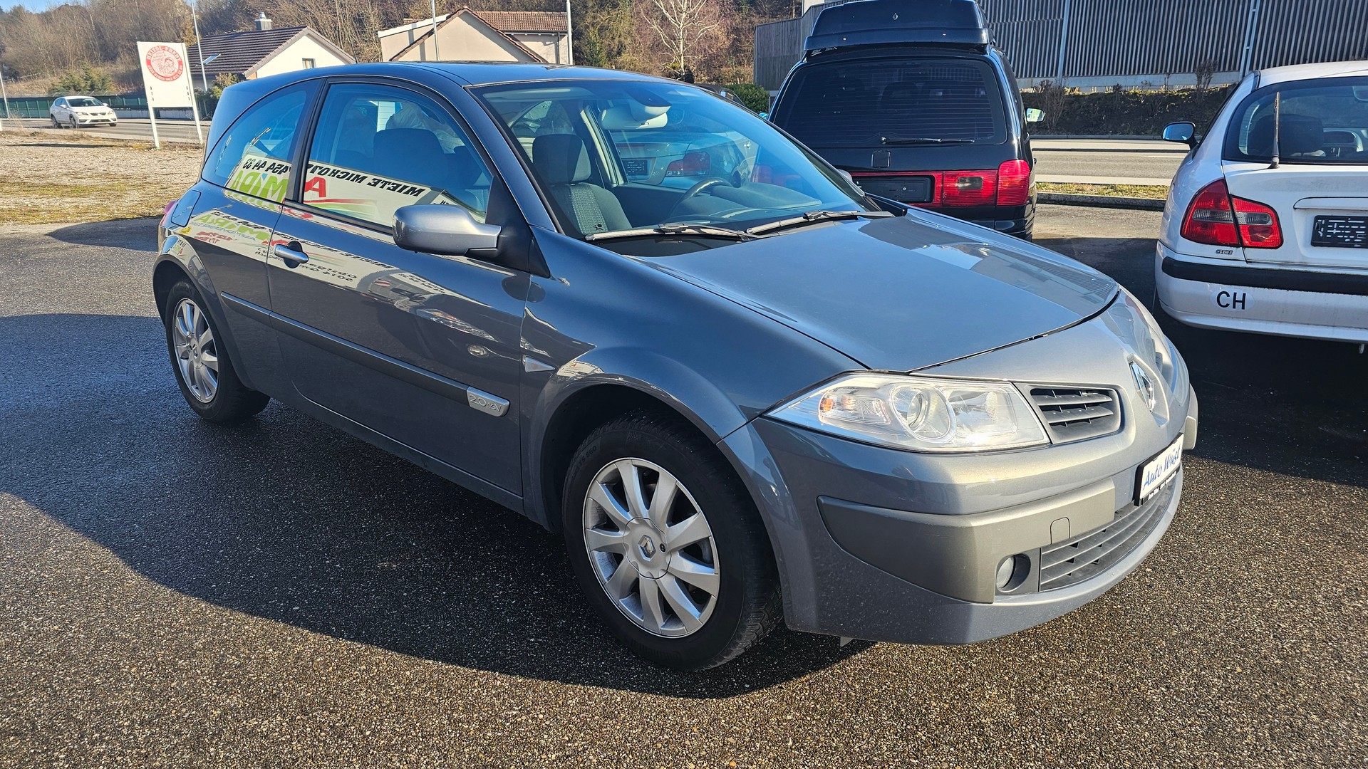 RENAULT Mégane 2.0 16V Privilège-image-0