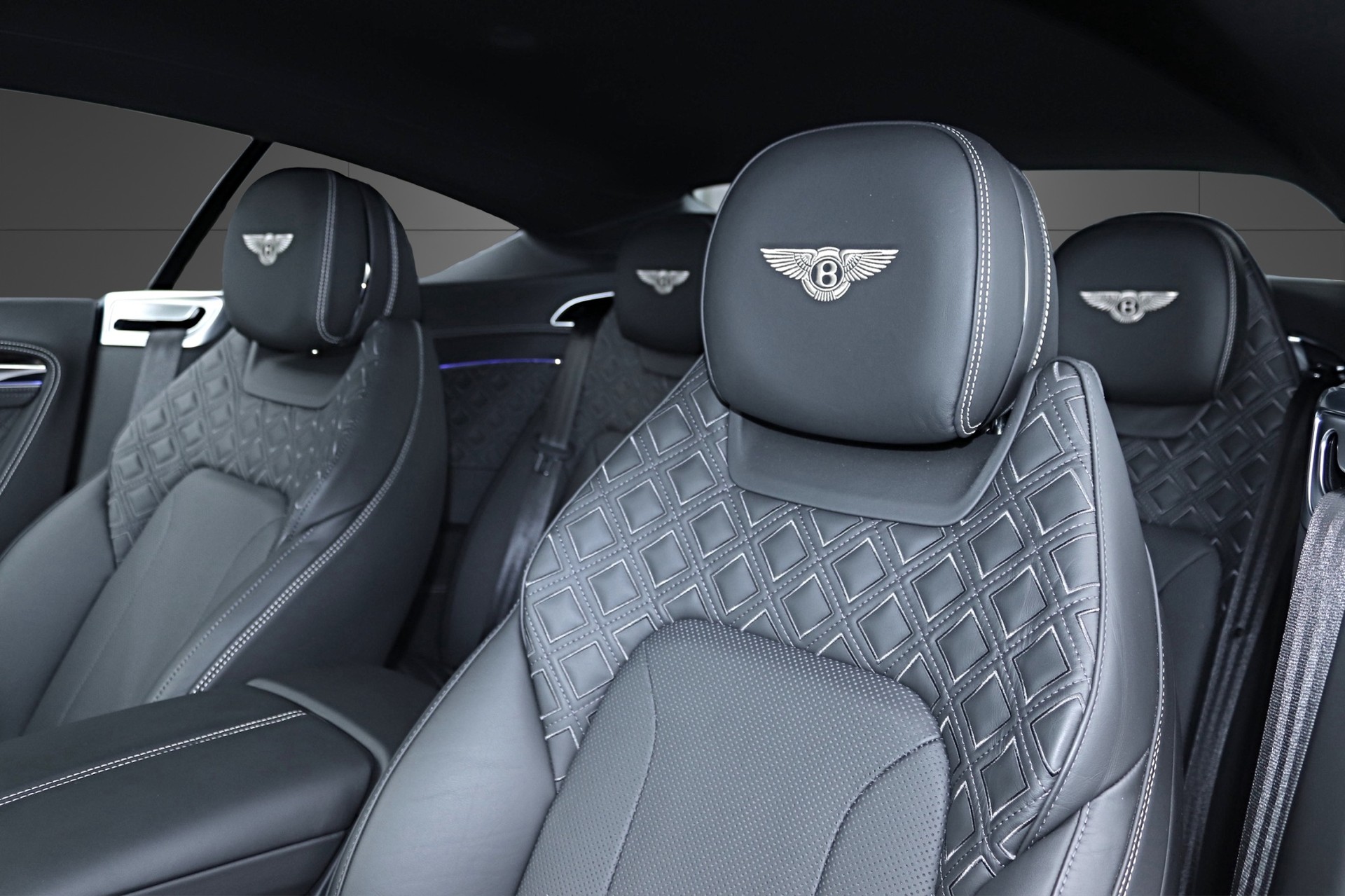BENTLEY Continental GT 6.0 W12 Centenary Specification Edition-image-6