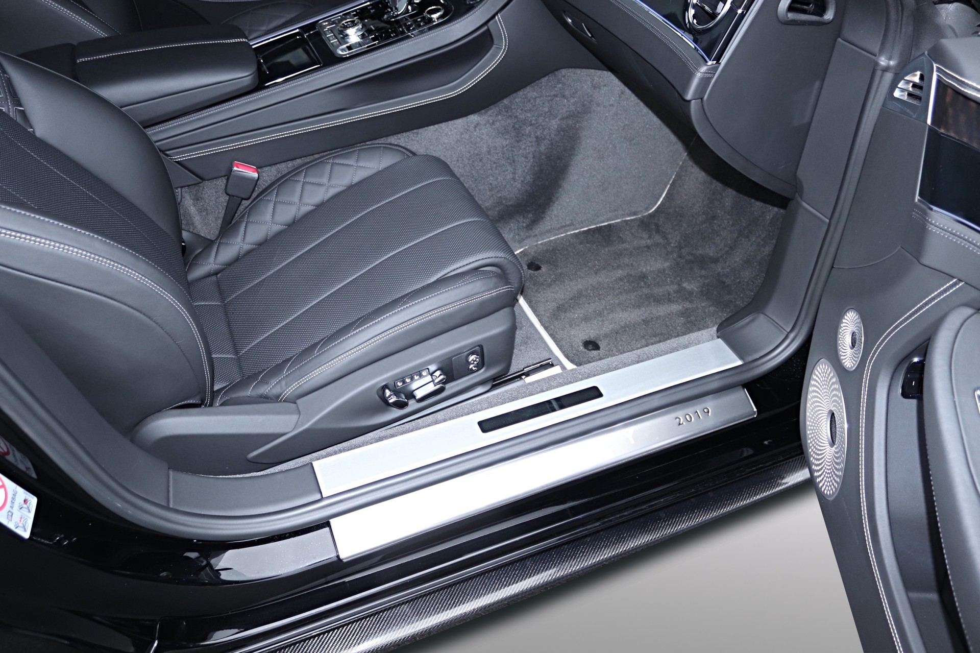BENTLEY Continental GT 6.0 W12 Centenary Specification Edition-image-8