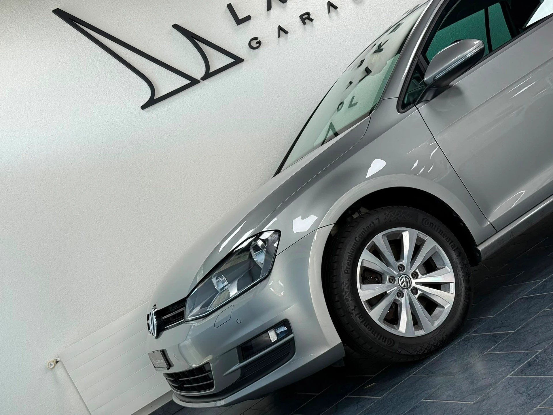 VW Golf Variant 1.6 TDI Comfortline DSG-image-7