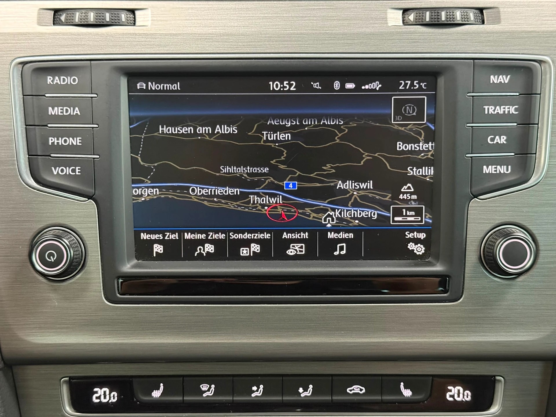 VW Golf Variant 1.6 TDI Comfortline DSG-image-18