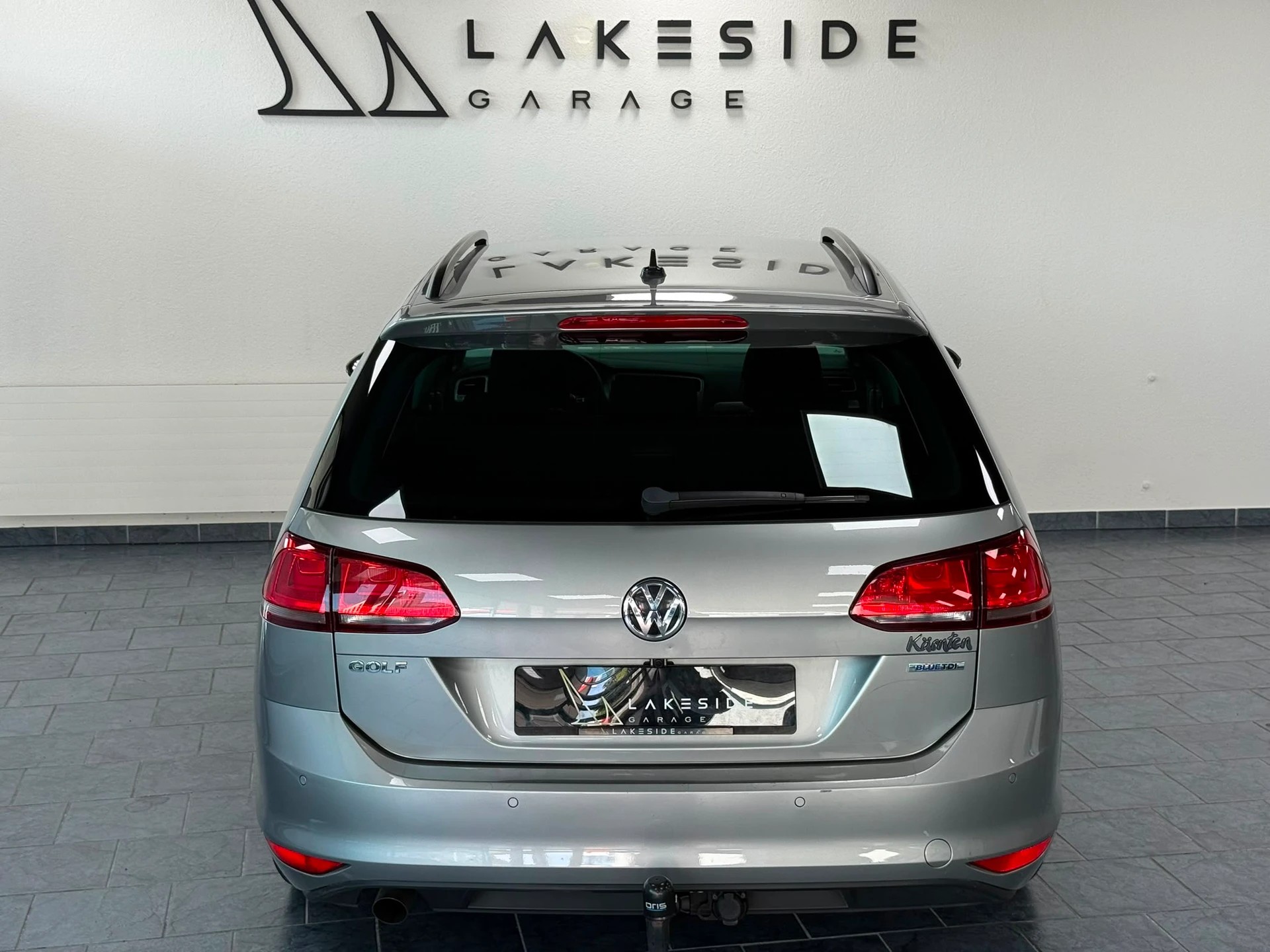 VW Golf Variant 1.6 TDI Comfortline DSG-image-4