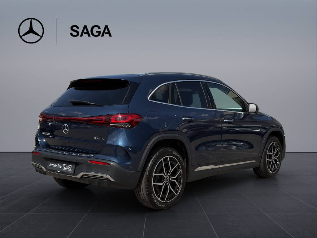 MERCEDES-BENZ EQA 300 Swiss Star AMG Line 4matic-image-5