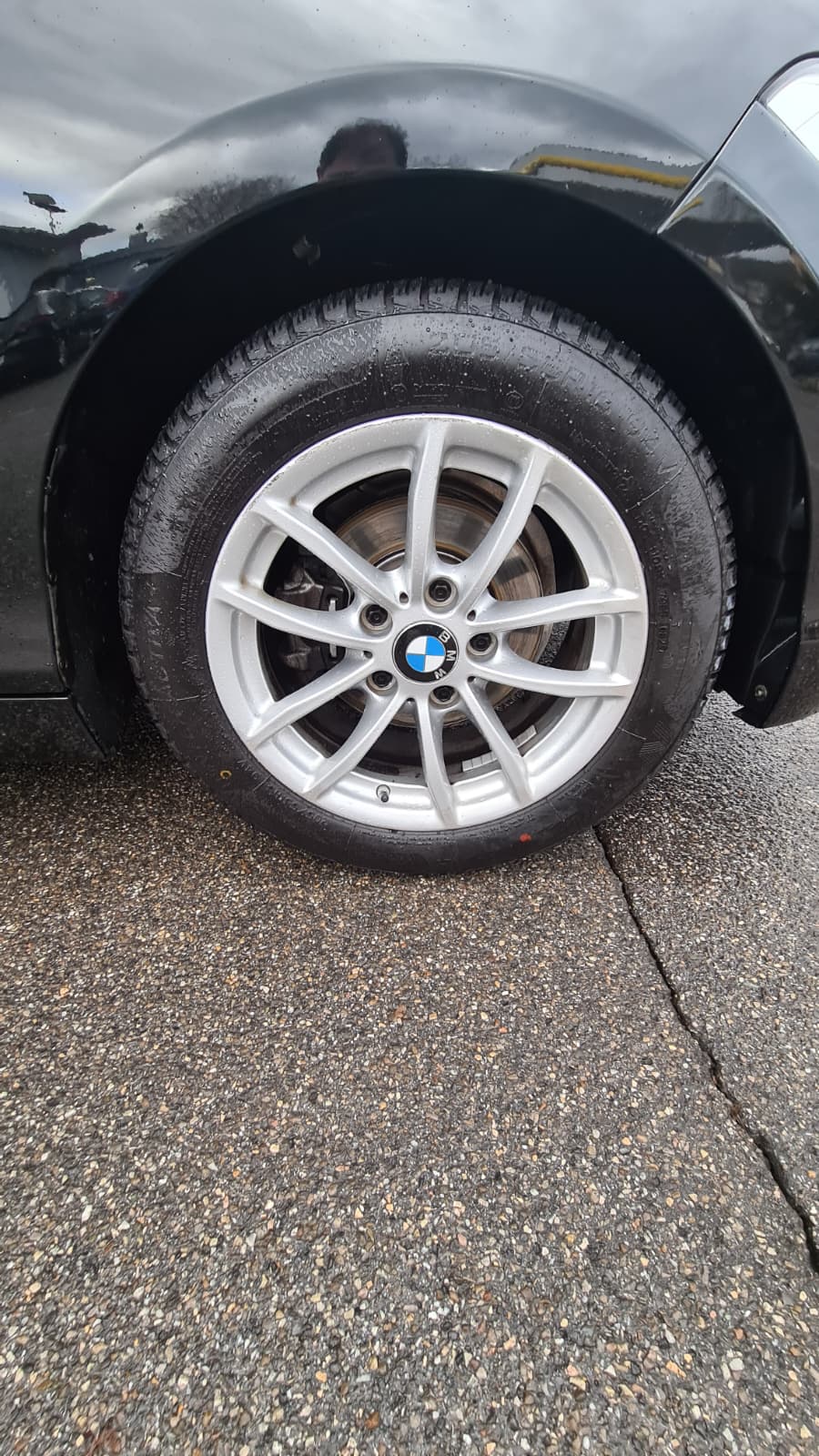 BMW 116i Business ** Gr-Navigationssystem ** Tempomat ** PDC Hinten ** Frisch Ab MFK & Service **-image-13