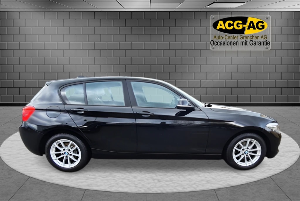 BMW 116i Business ** Gr-Navigationssystem ** Tempomat ** PDC Hinten ** Frisch Ab MFK & Service **-image-5