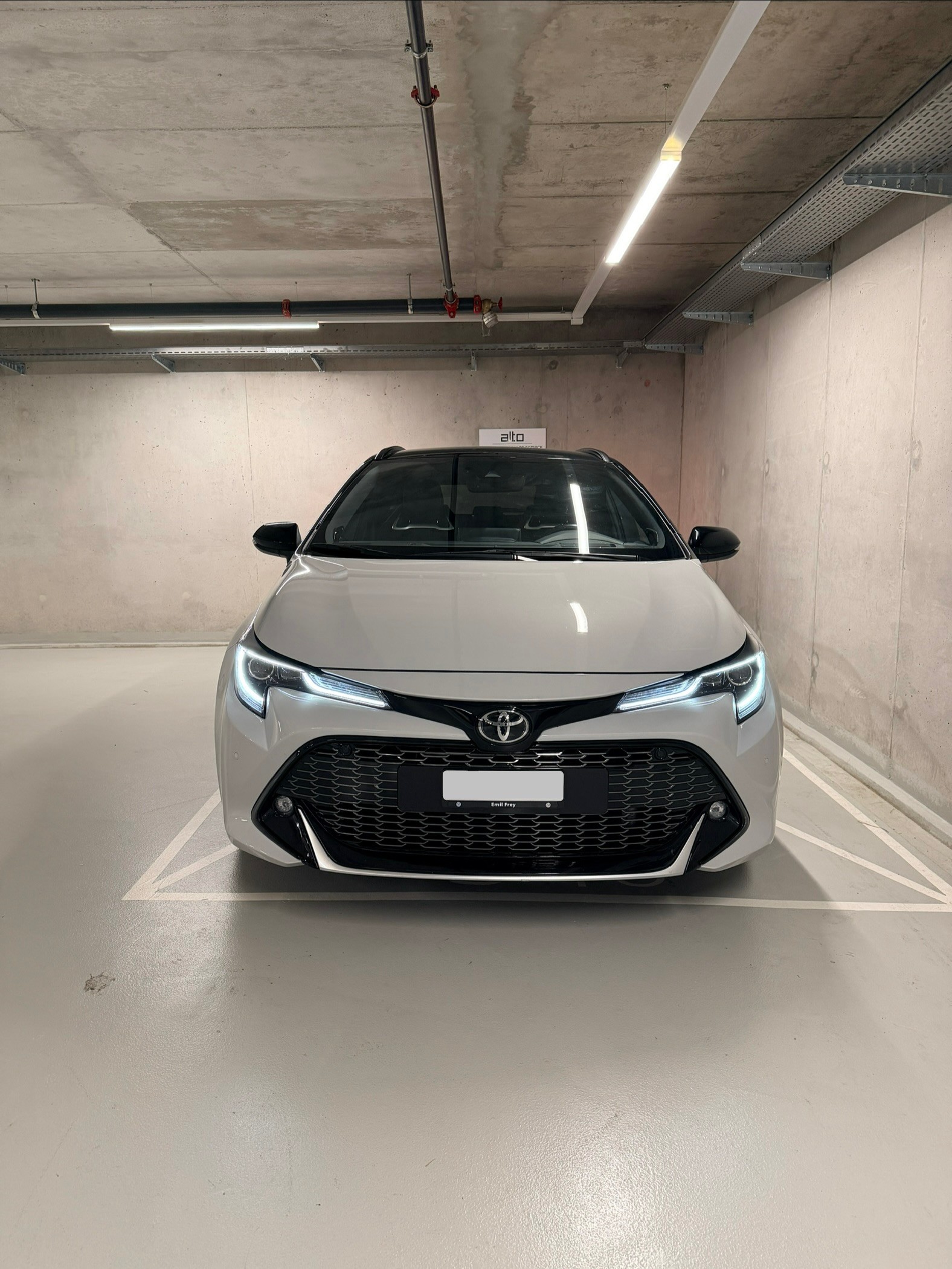 TOYOTA Corolla Touring Sports 2.0 HSD GR-S e-CVT-image-7