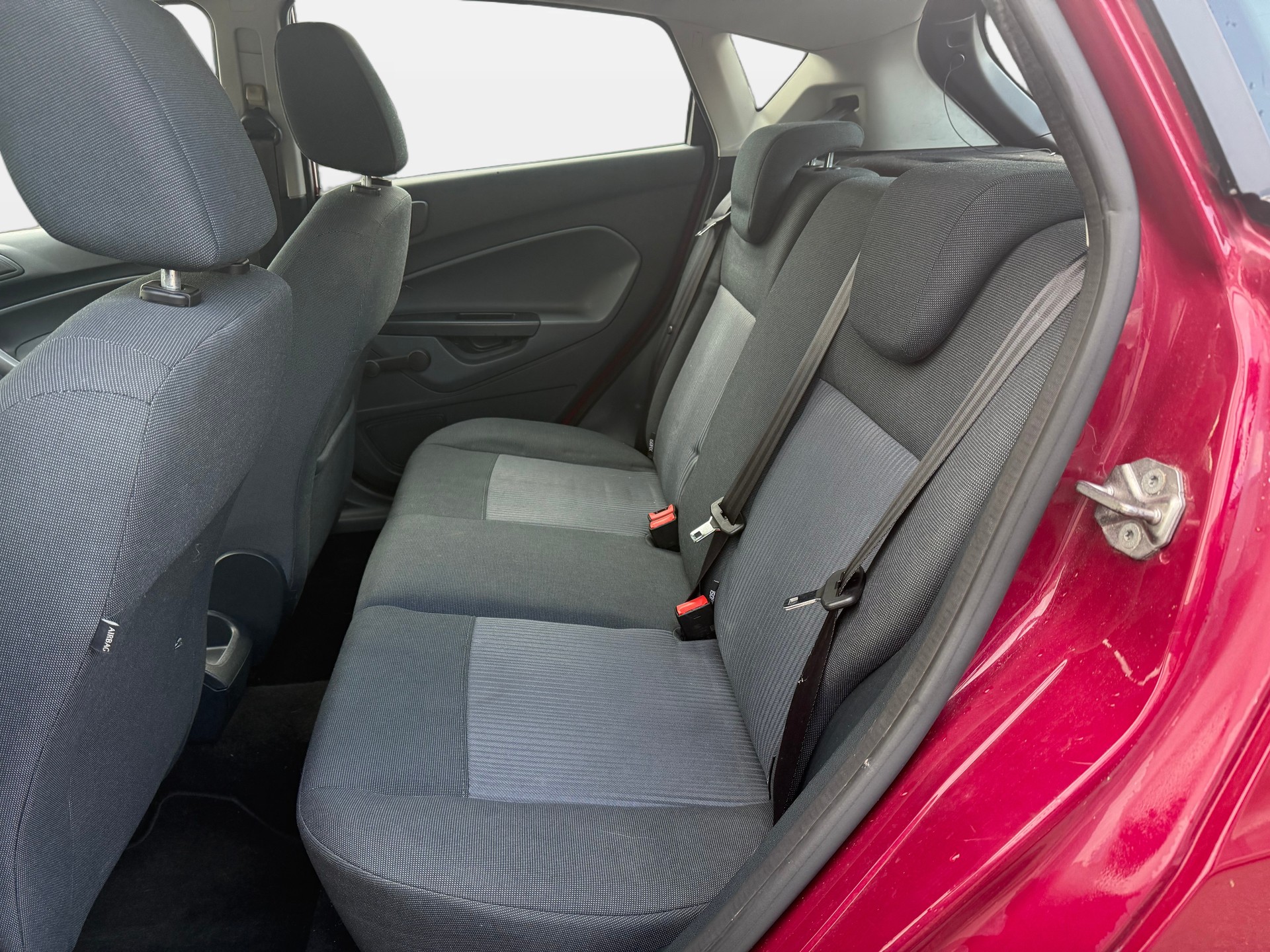 FORD Fiesta 1.4 16V Trend Automatic(M)-image-7