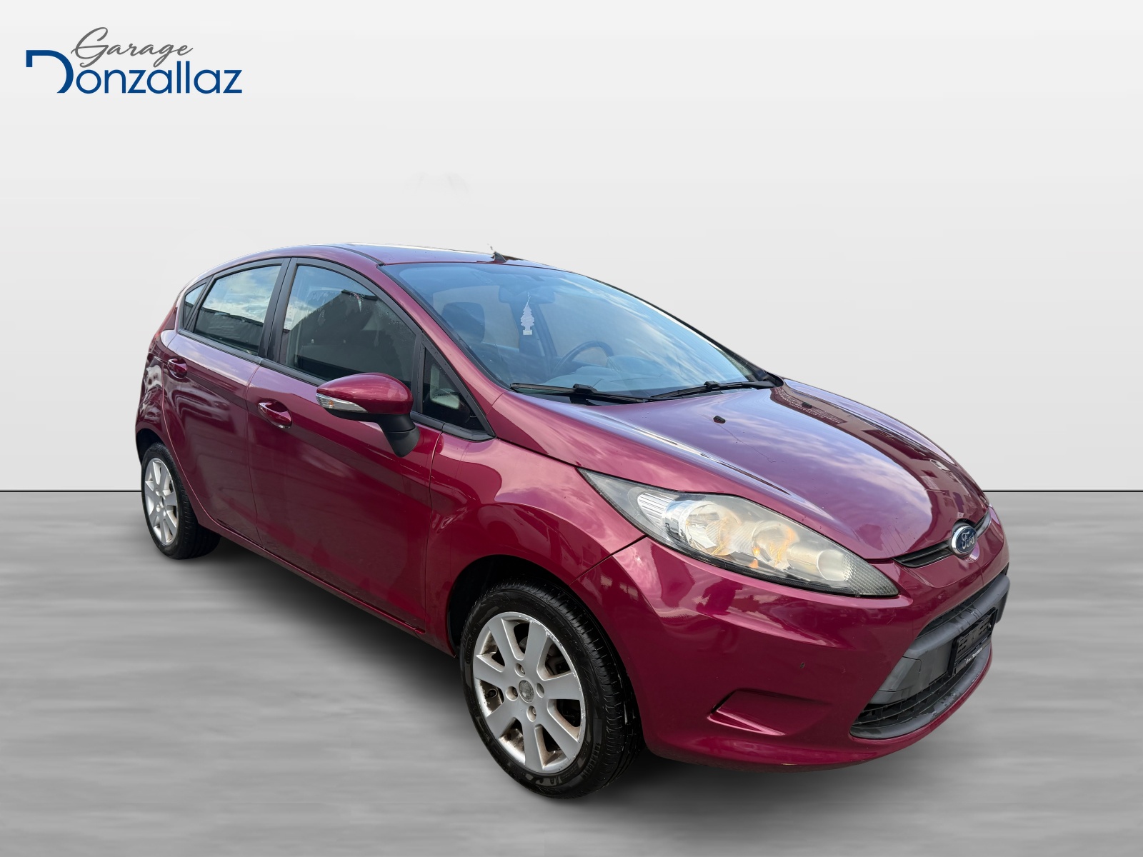 FORD Fiesta 1.4 16V Trend Automatic(M)-image-2