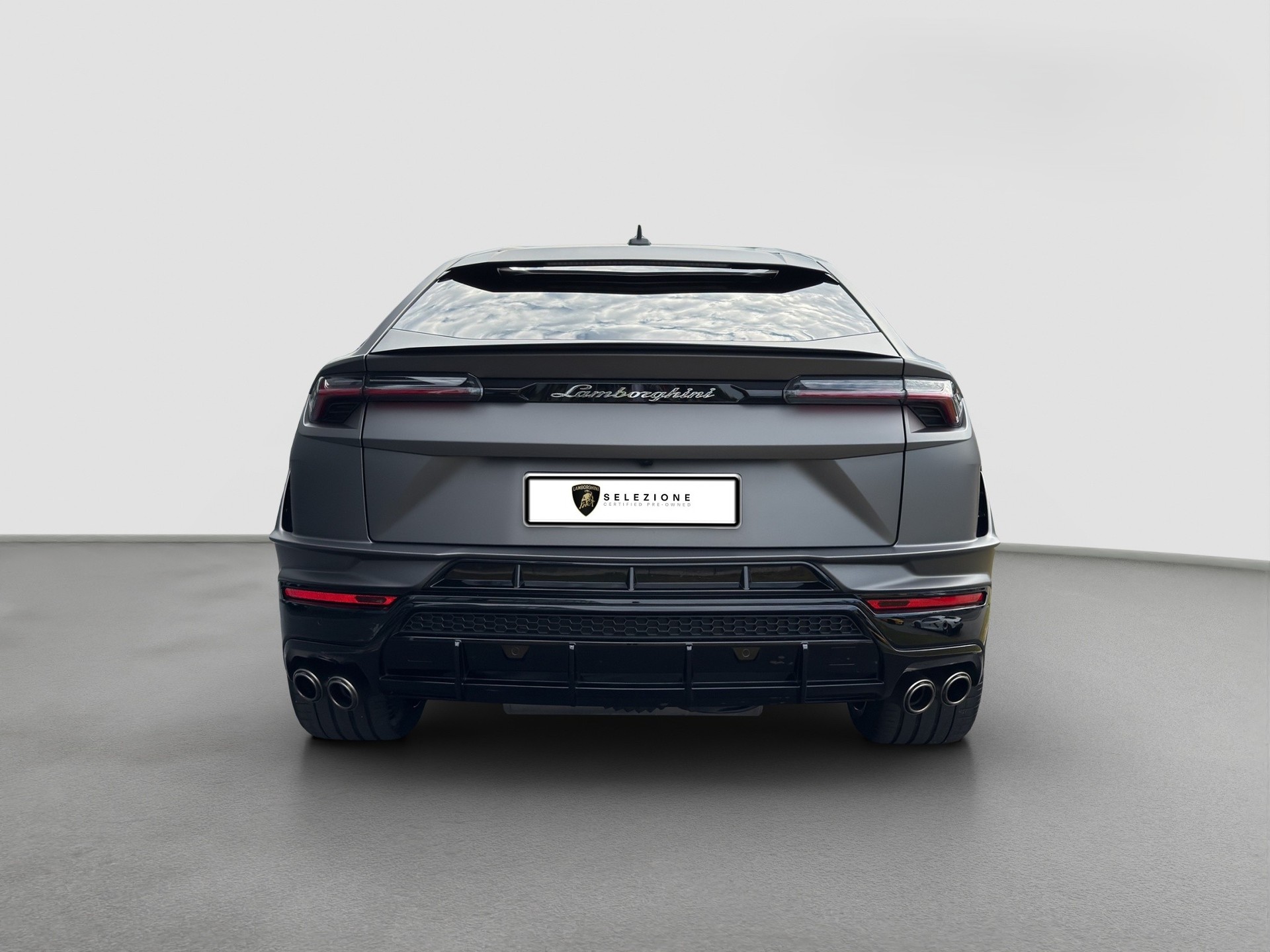 LAMBORGHINI Urus S E-Gear-image-3