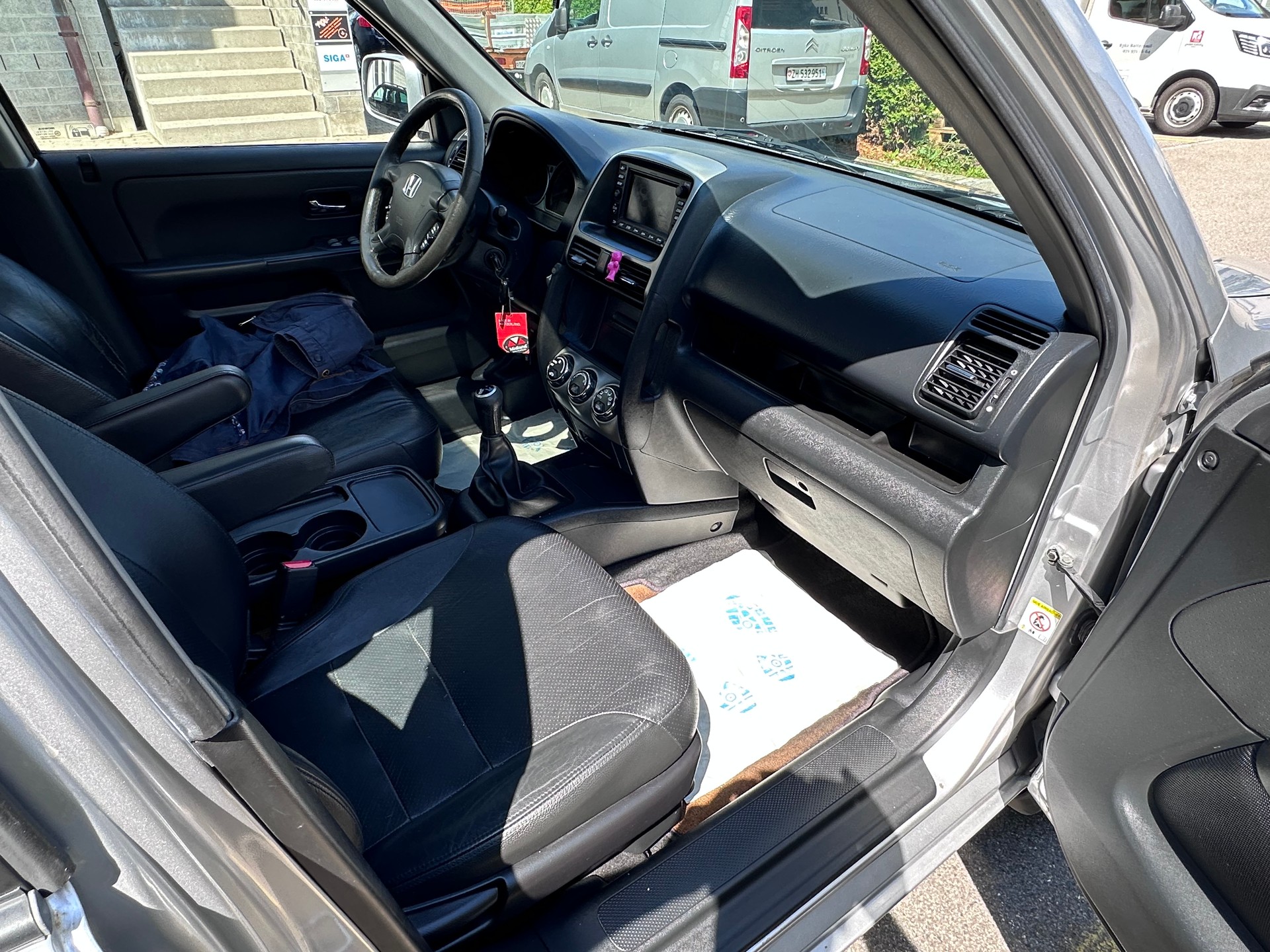 HONDA CR-V 2.2 i-CTDi 4WD Executive-image-14